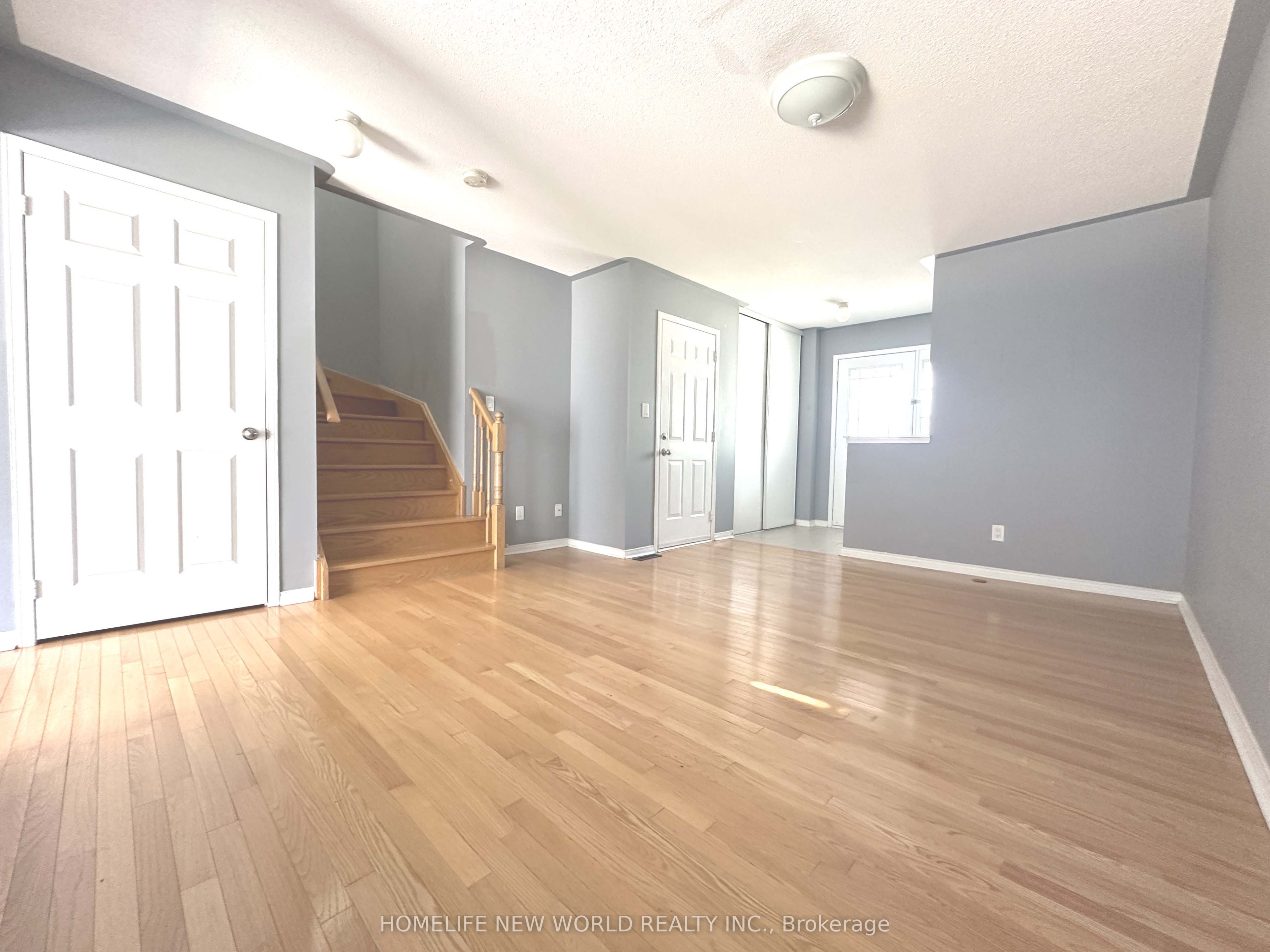 N13694236 Property Photo 8