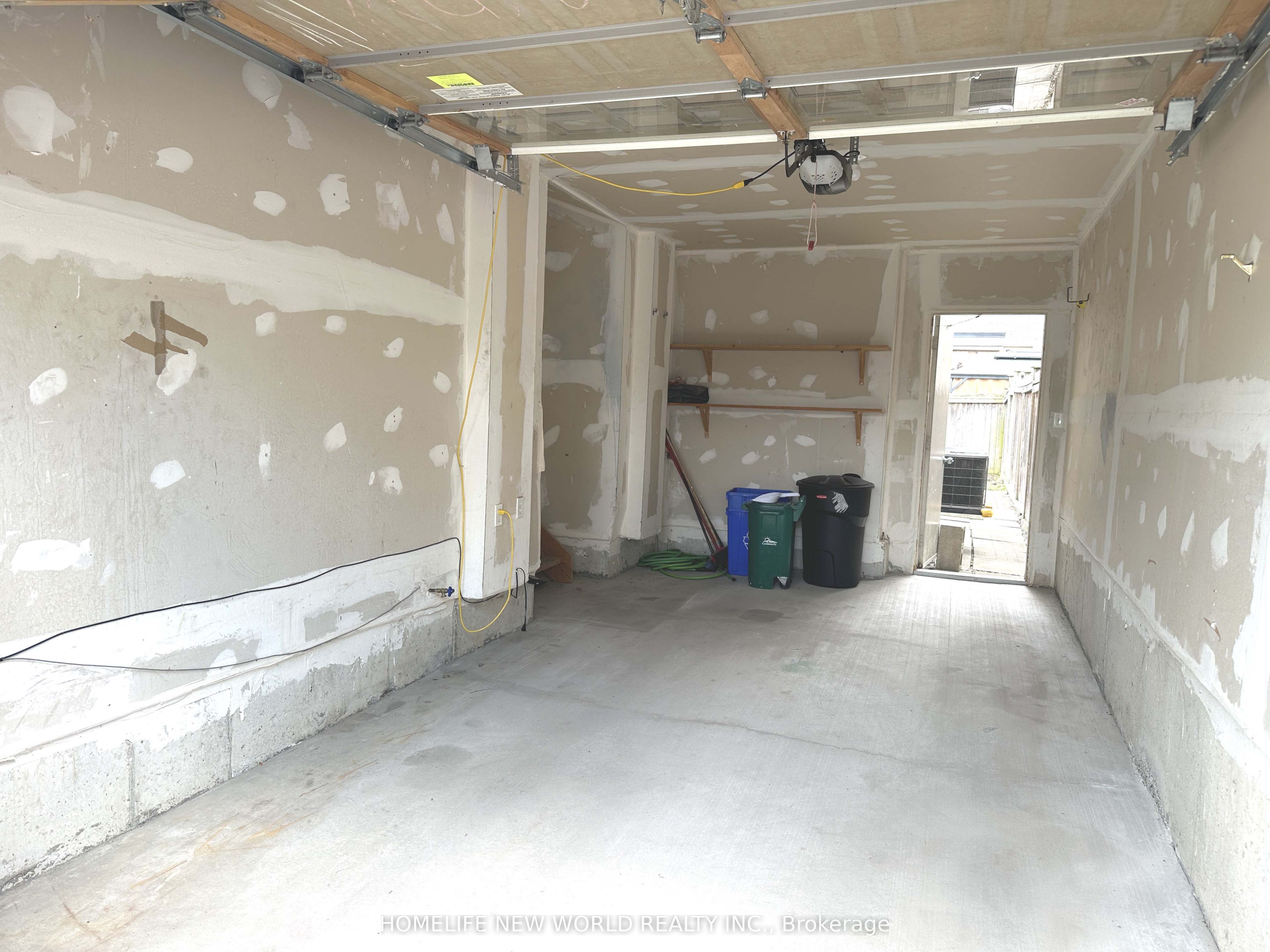 N13694236 Property Photo 23