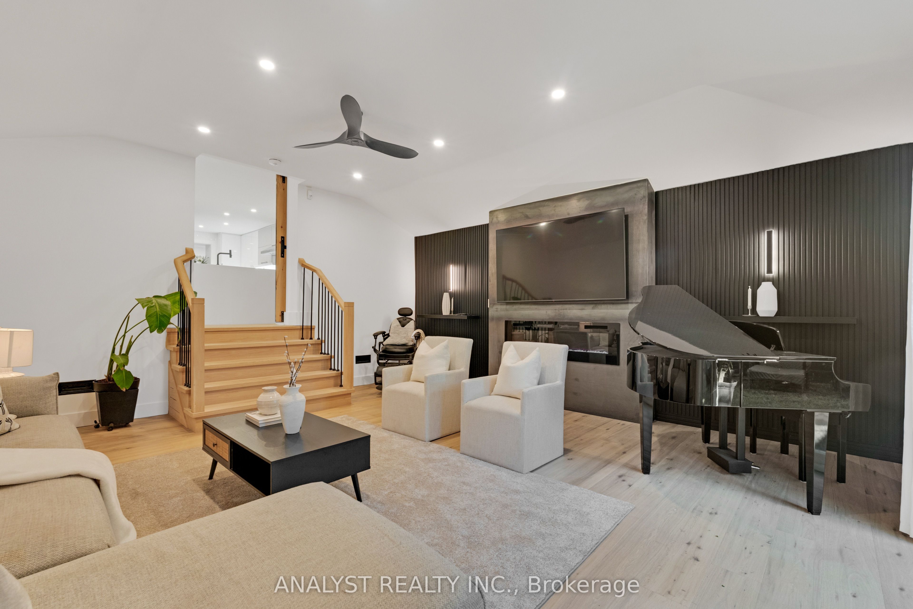 36 Norman Avenue Property Photo 13
