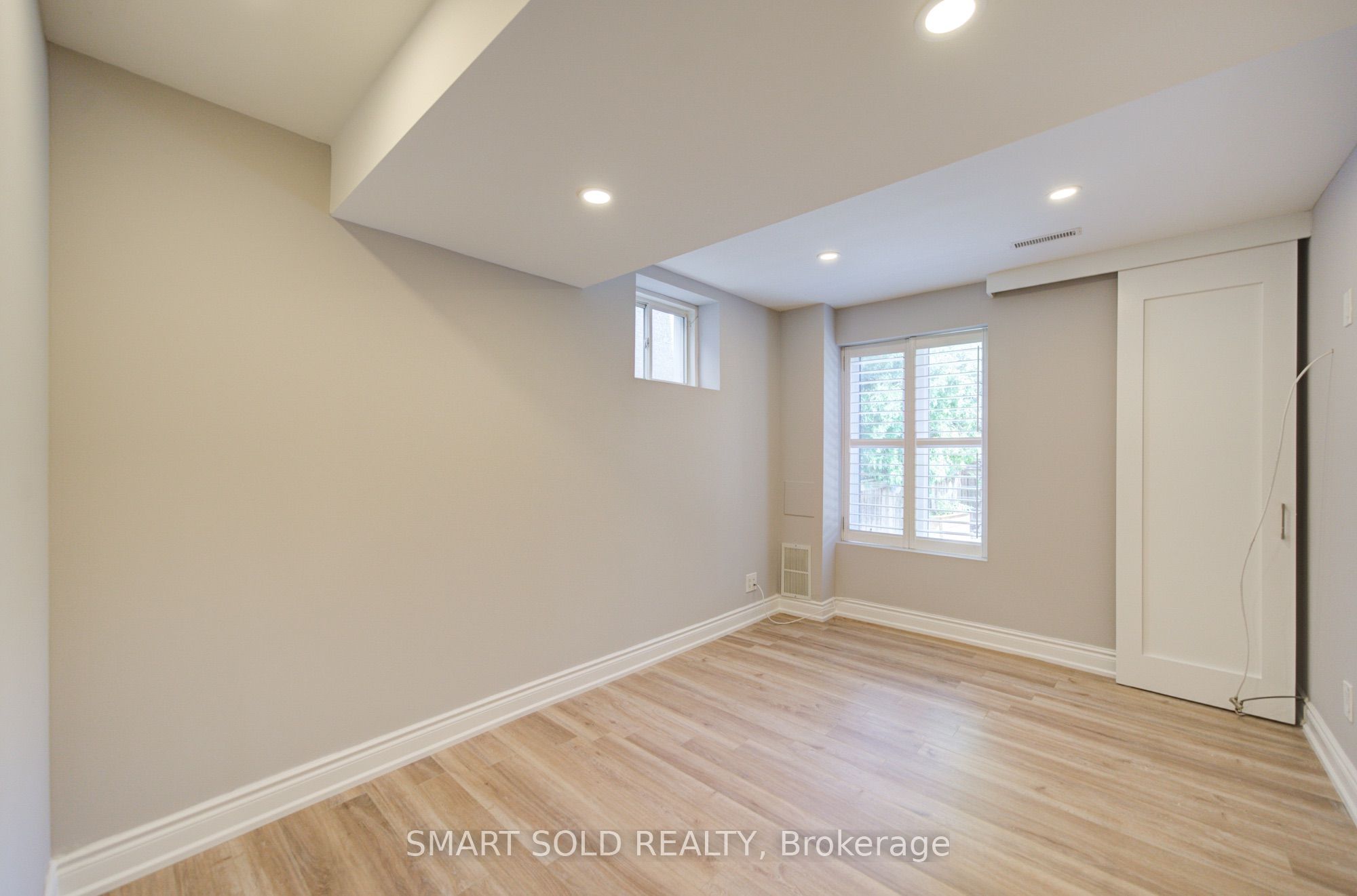 39 Schuster Lane Property Photo 36