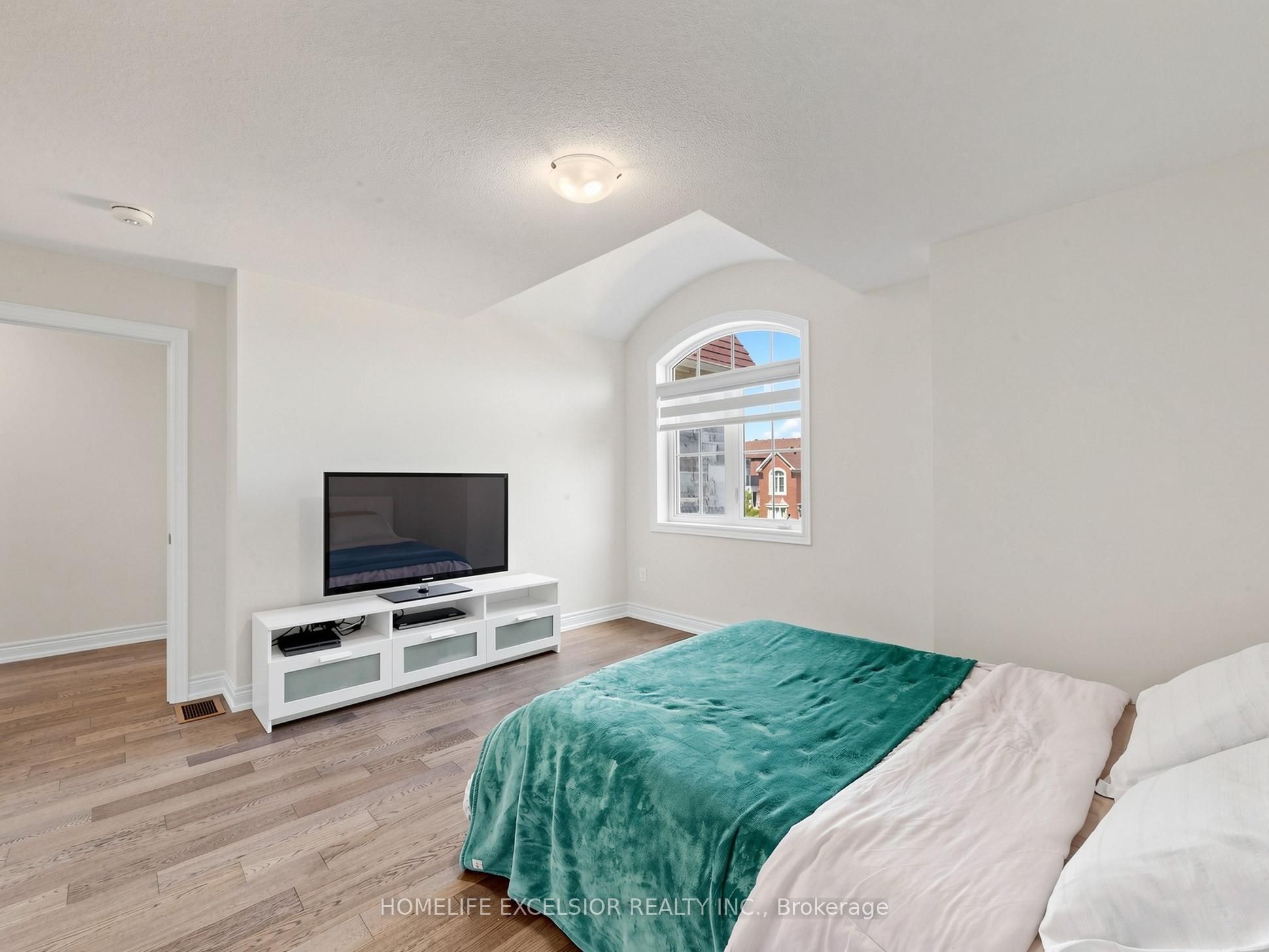 5 Manor Hampton Street Property Photo 31