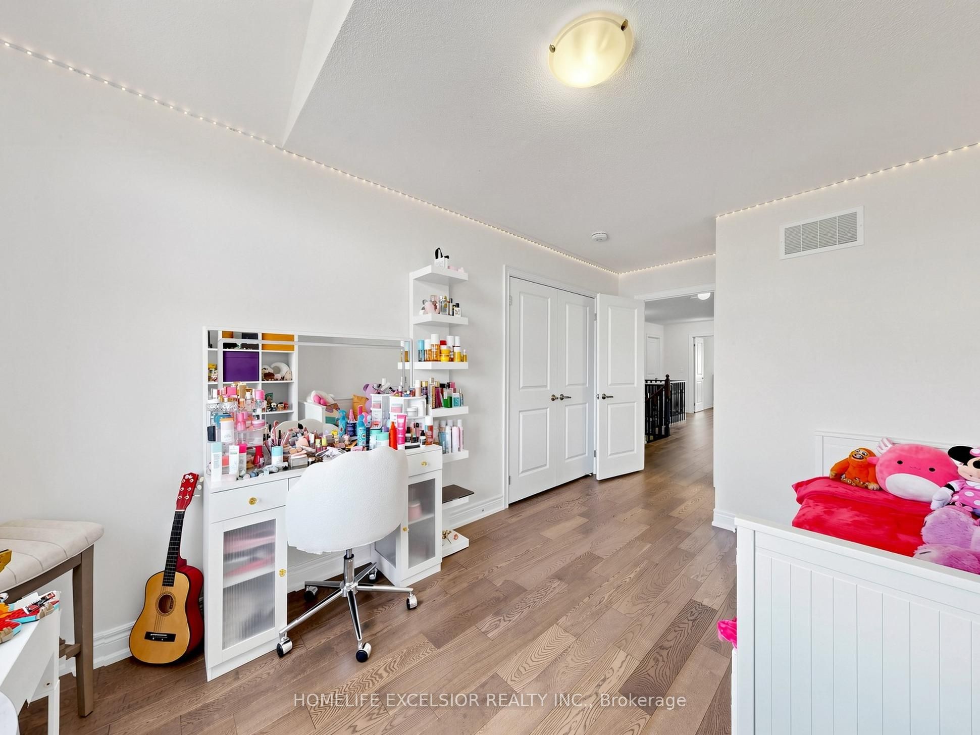 5 Manor Hampton Street Property Photo 38
