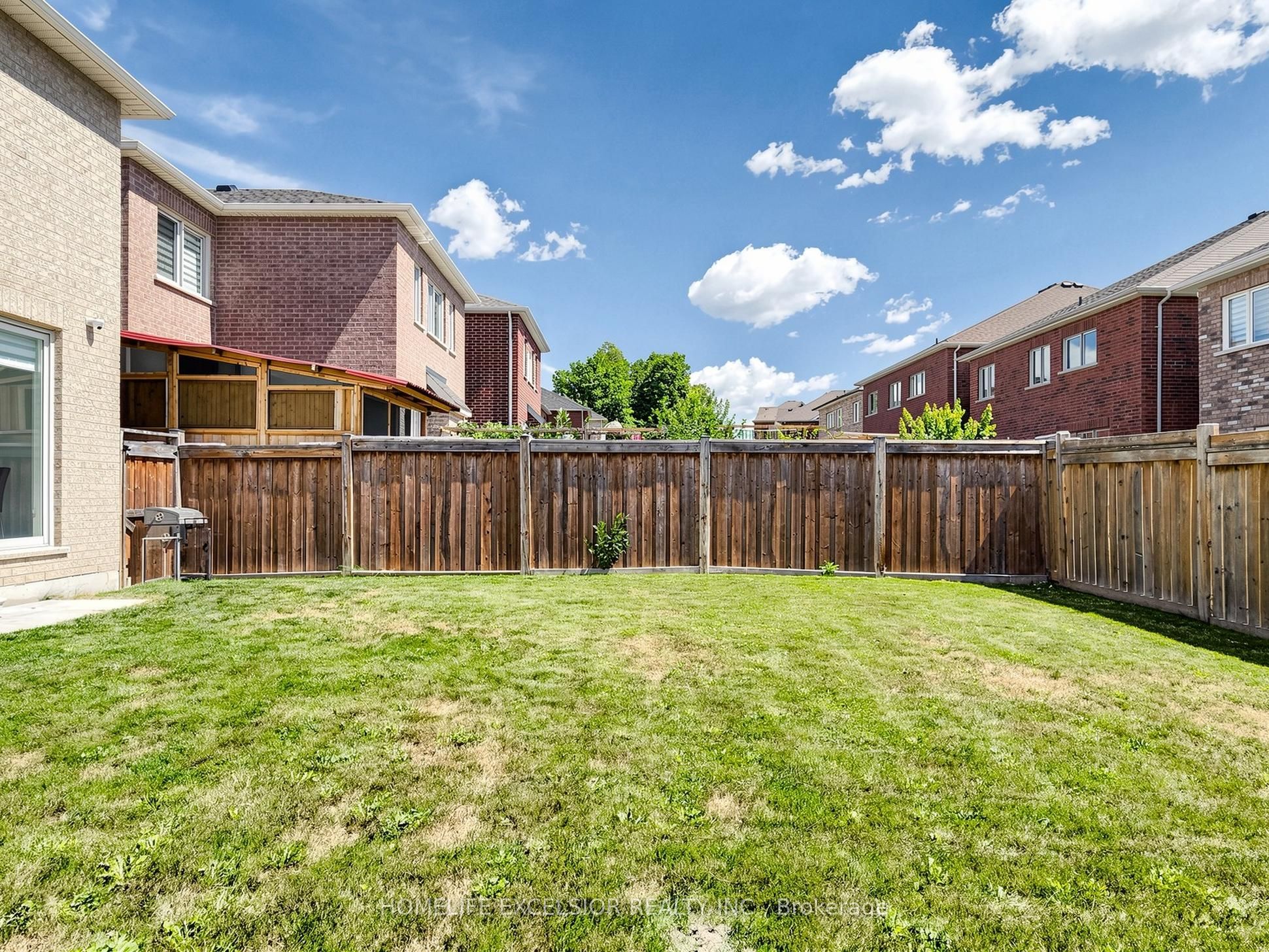 5 Manor Hampton Street Property Photo 44