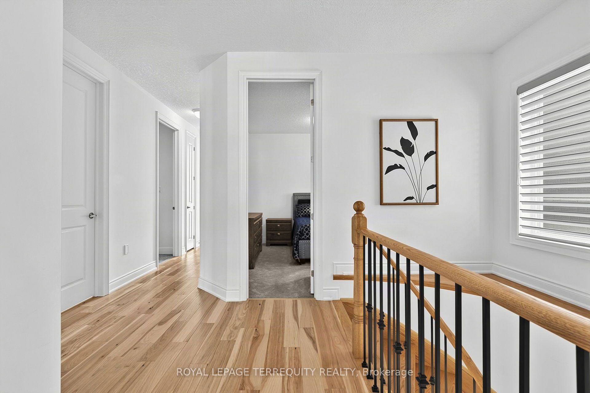 9 Kiernan Crescent N Property Photo 18