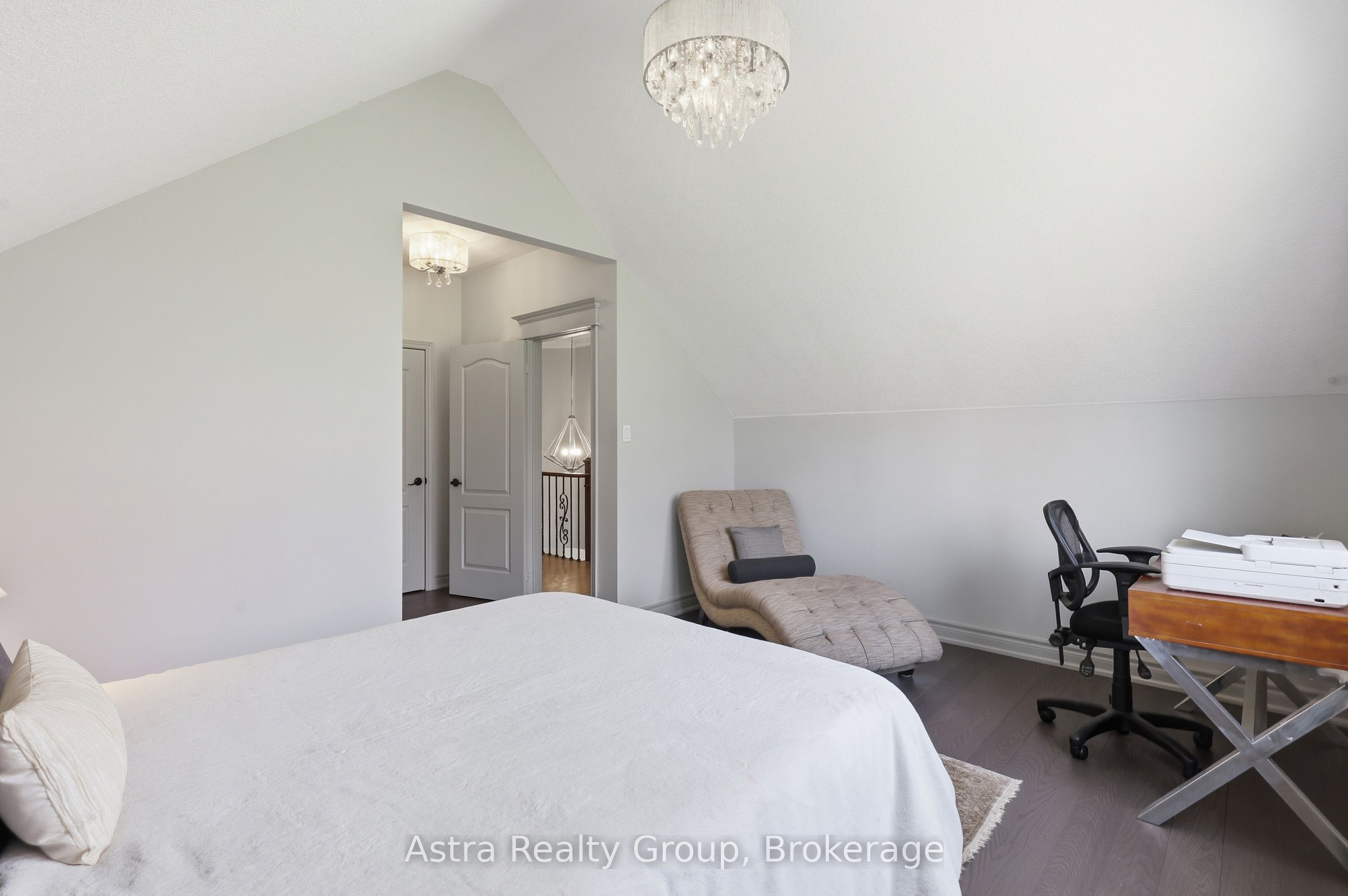 74 Kootenay Ridge Property Photo 31