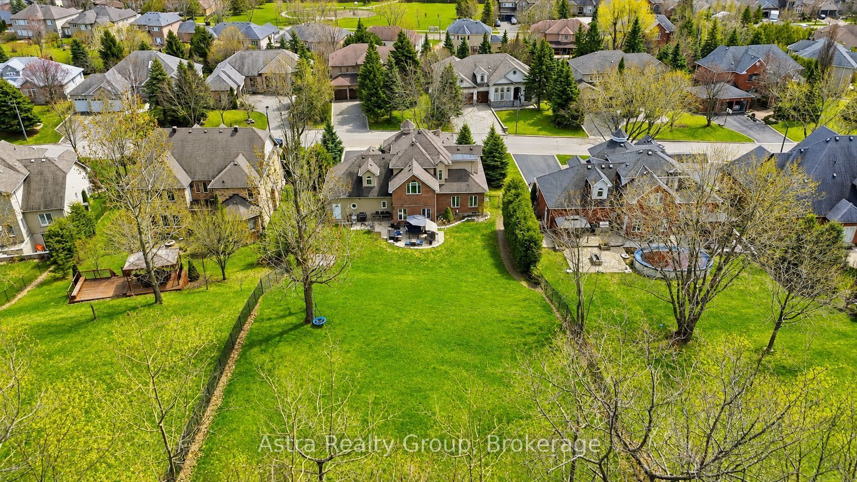 74 Kootenay Ridge Property Photo 39