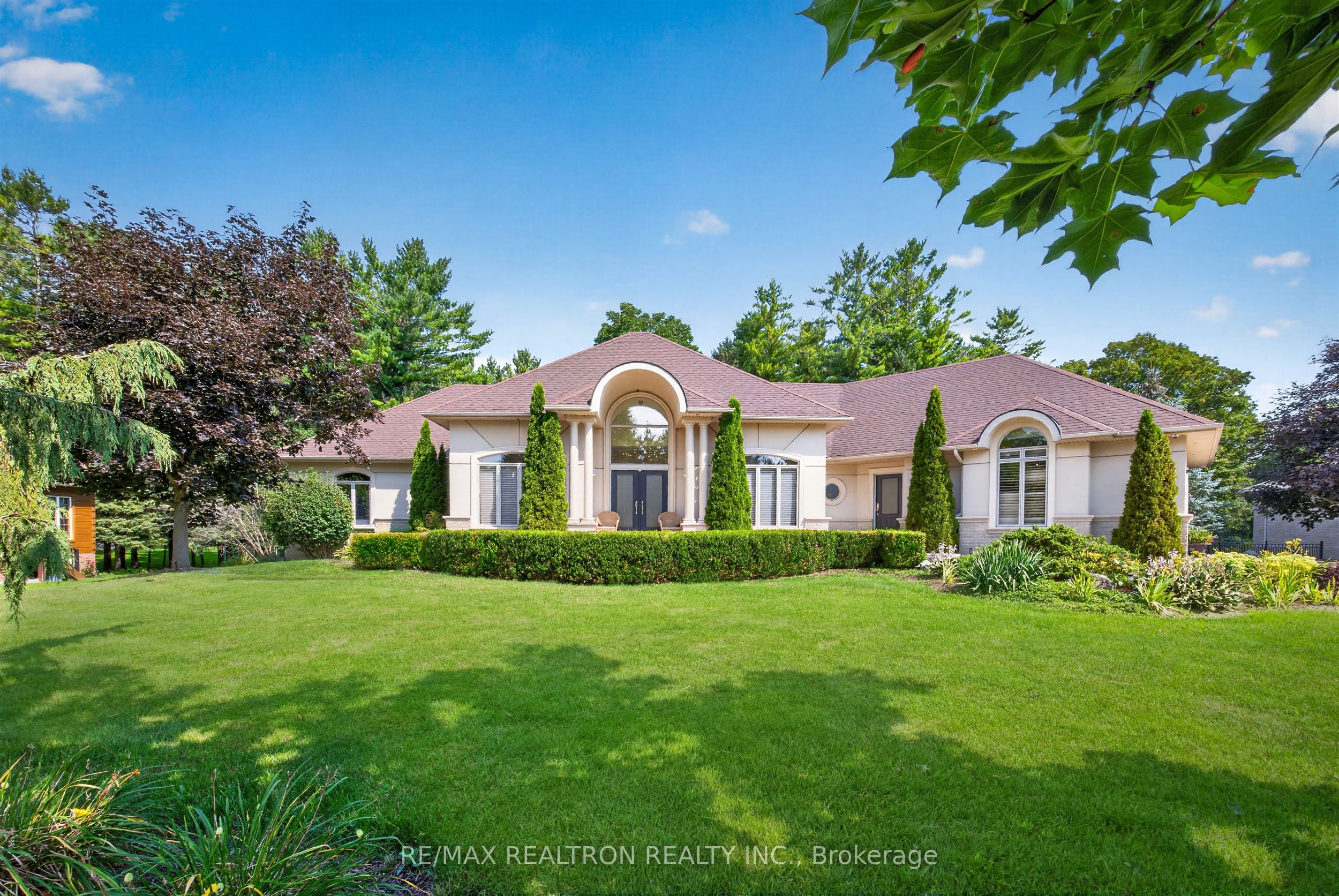 24 Maplehyrn Avenue Property Photo 8