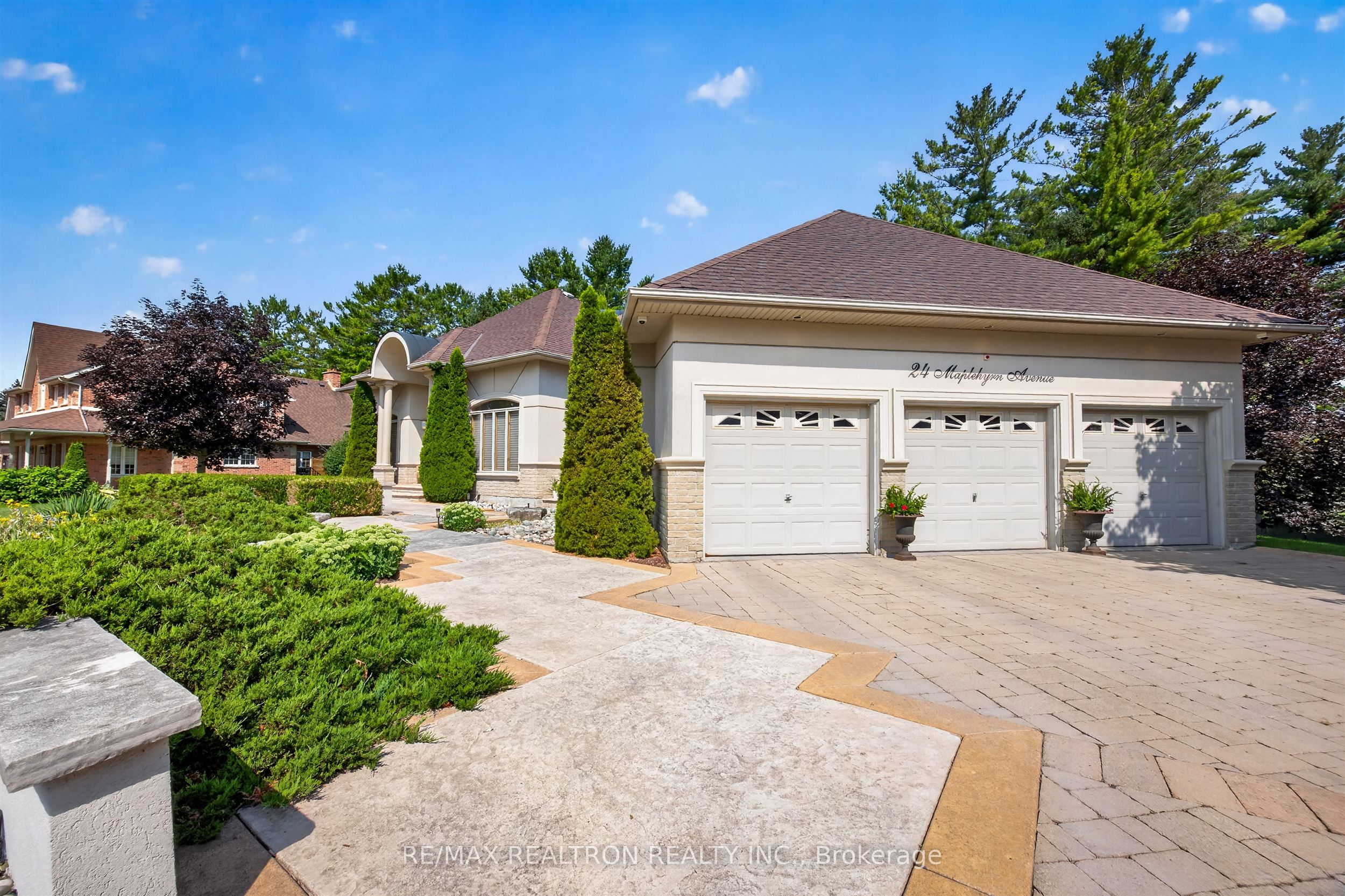 24 Maplehyrn Avenue Property Photo 9