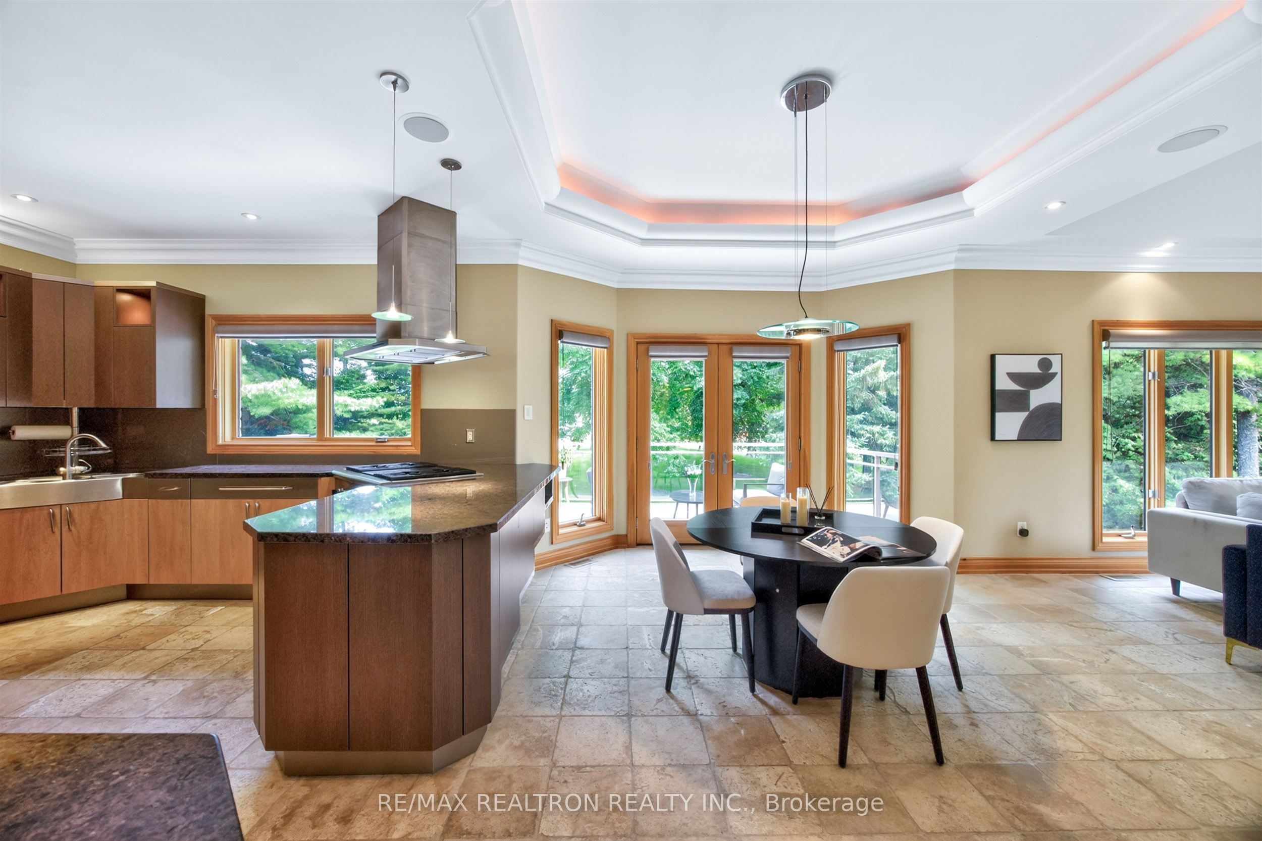24 Maplehyrn Avenue Property Photo 18