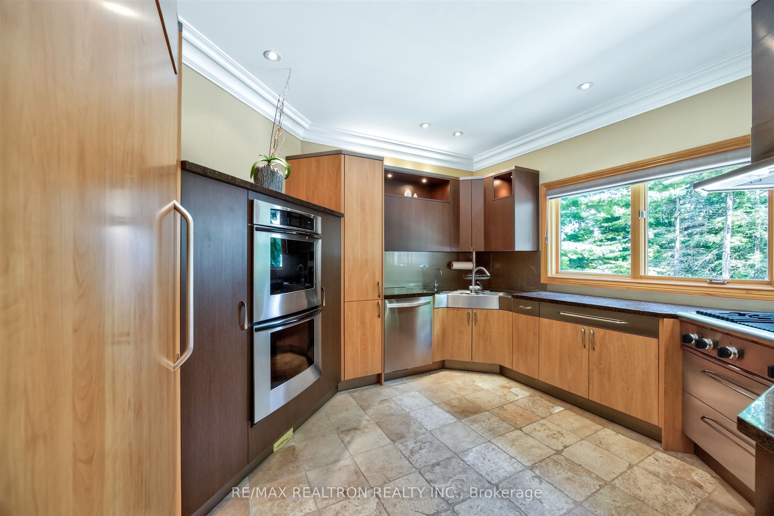24 Maplehyrn Avenue Property Photo 20