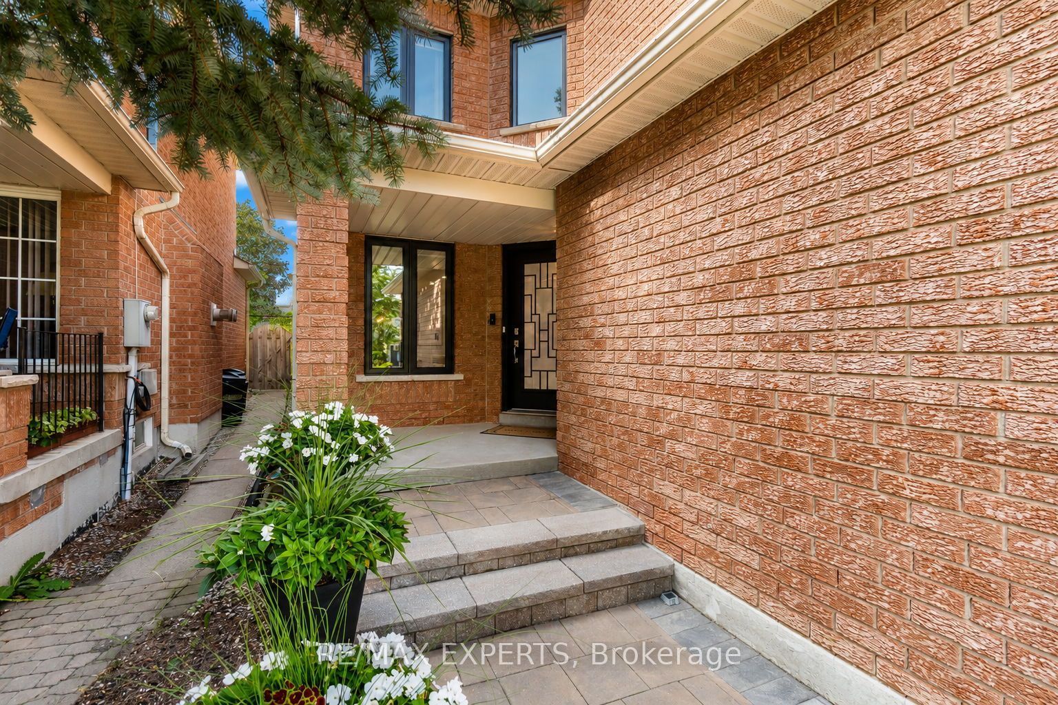 46 Princeton Gate Property Photo 2
