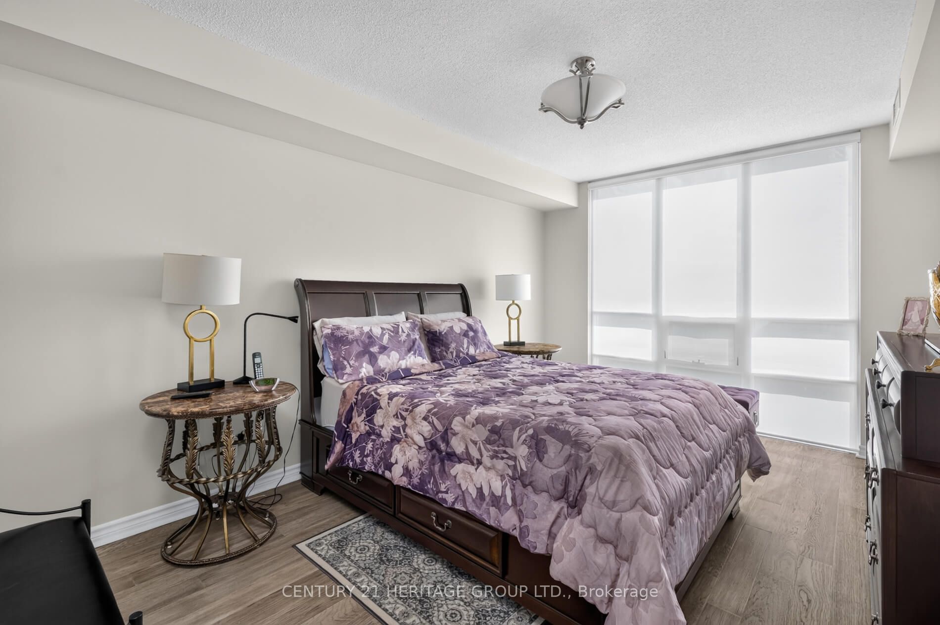 88 Promenade Circle 905 Property Photo 14