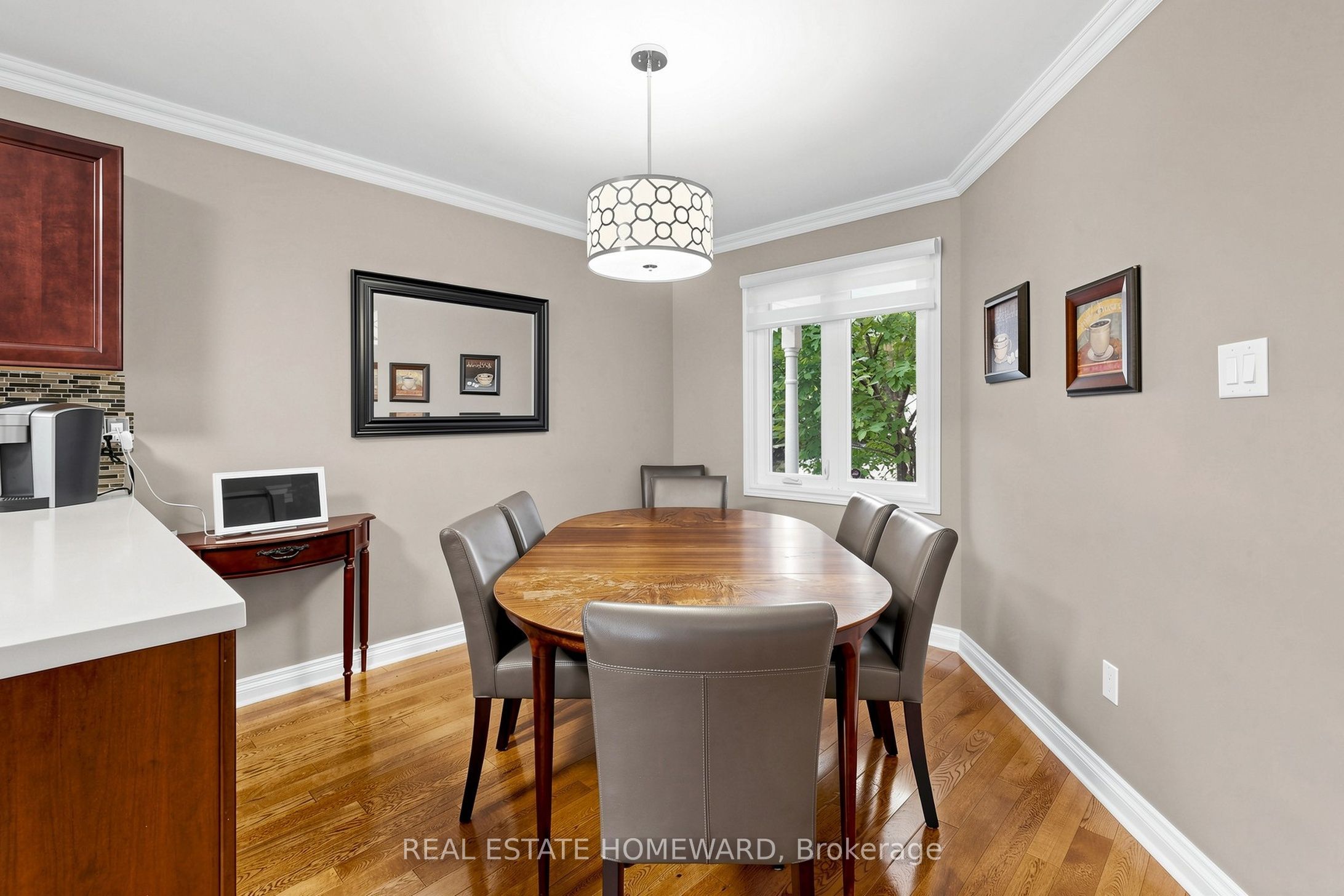 242 Badessa Circle Property Photo 11