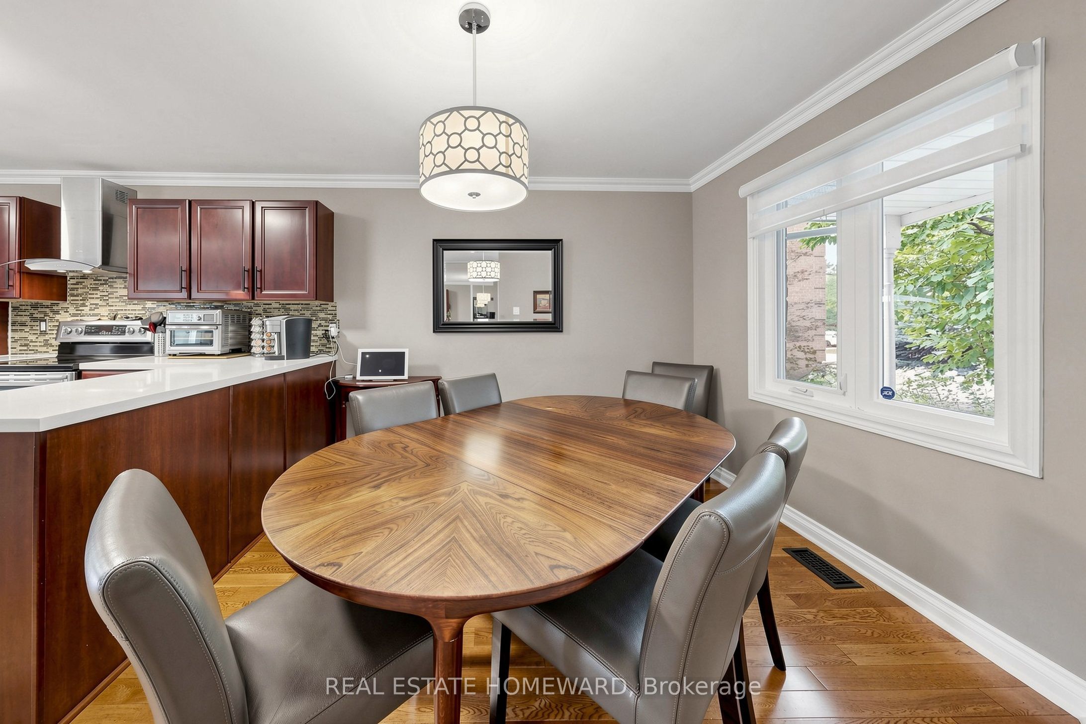 242 Badessa Circle Property Photo 12
