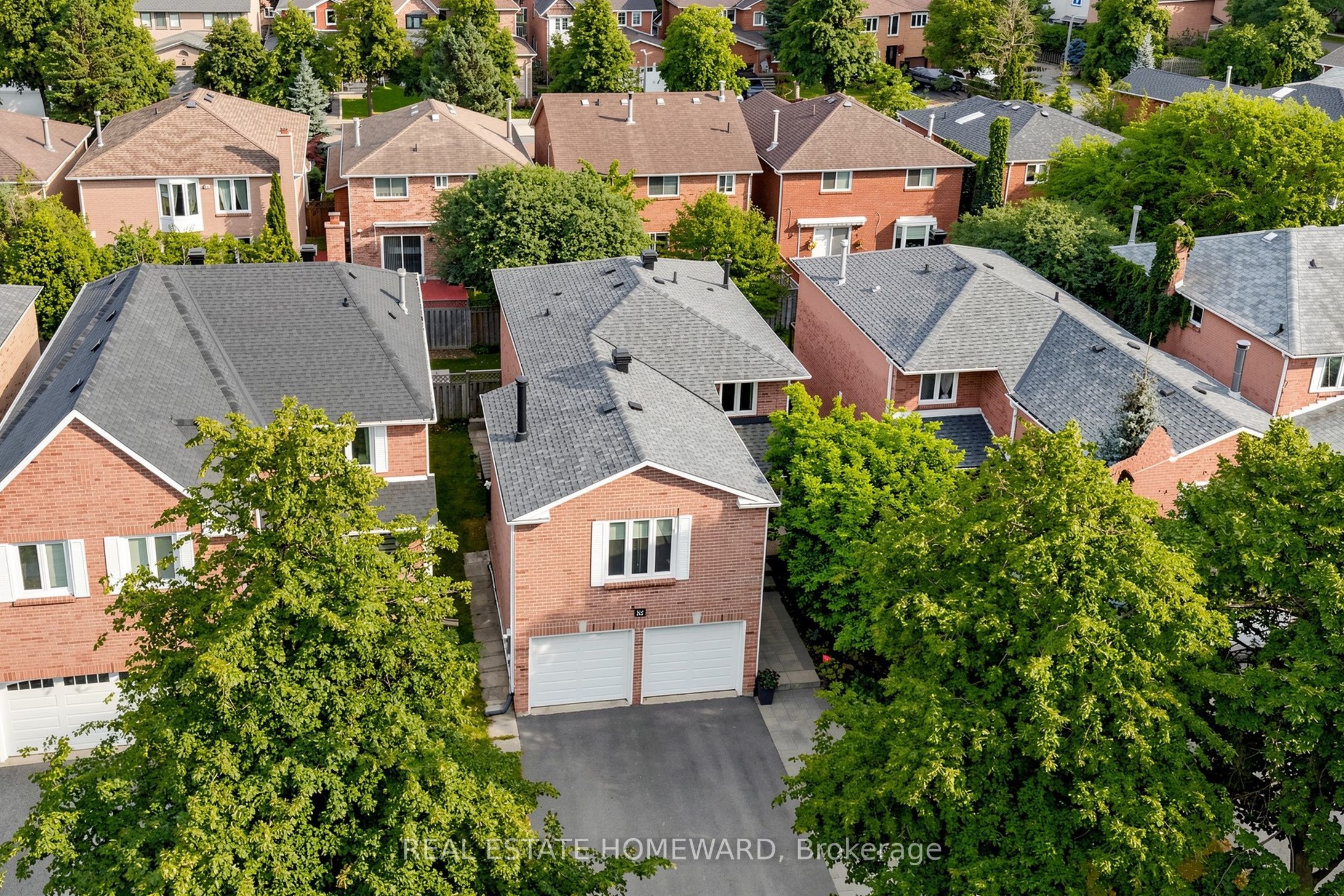 242 Badessa Circle Property Photo 41