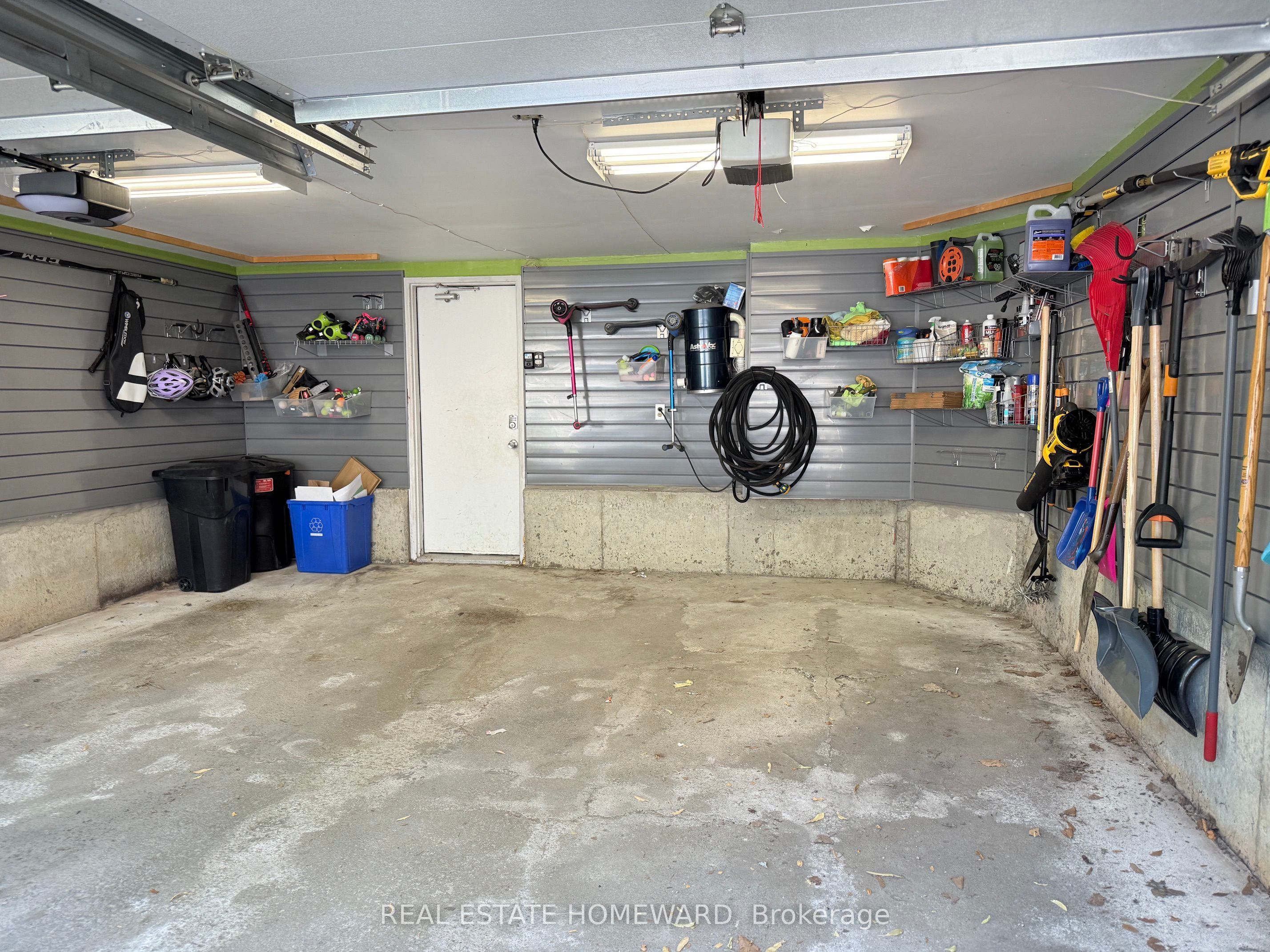 242 Badessa Circle Property Photo 44