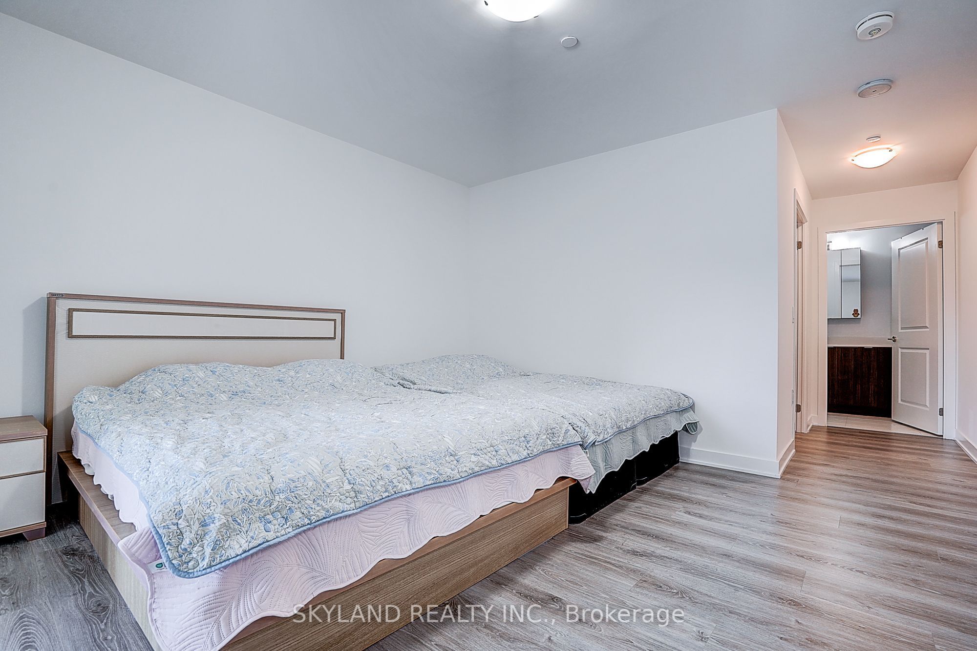 100 Eagle Rock Way Th102 Property Photo 18