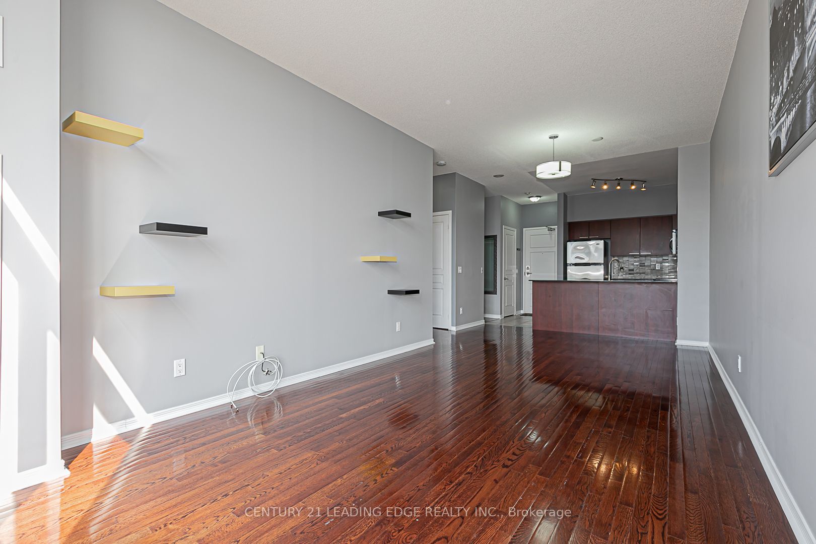 350 Red Maple Road Ph5 Property Photo 15
