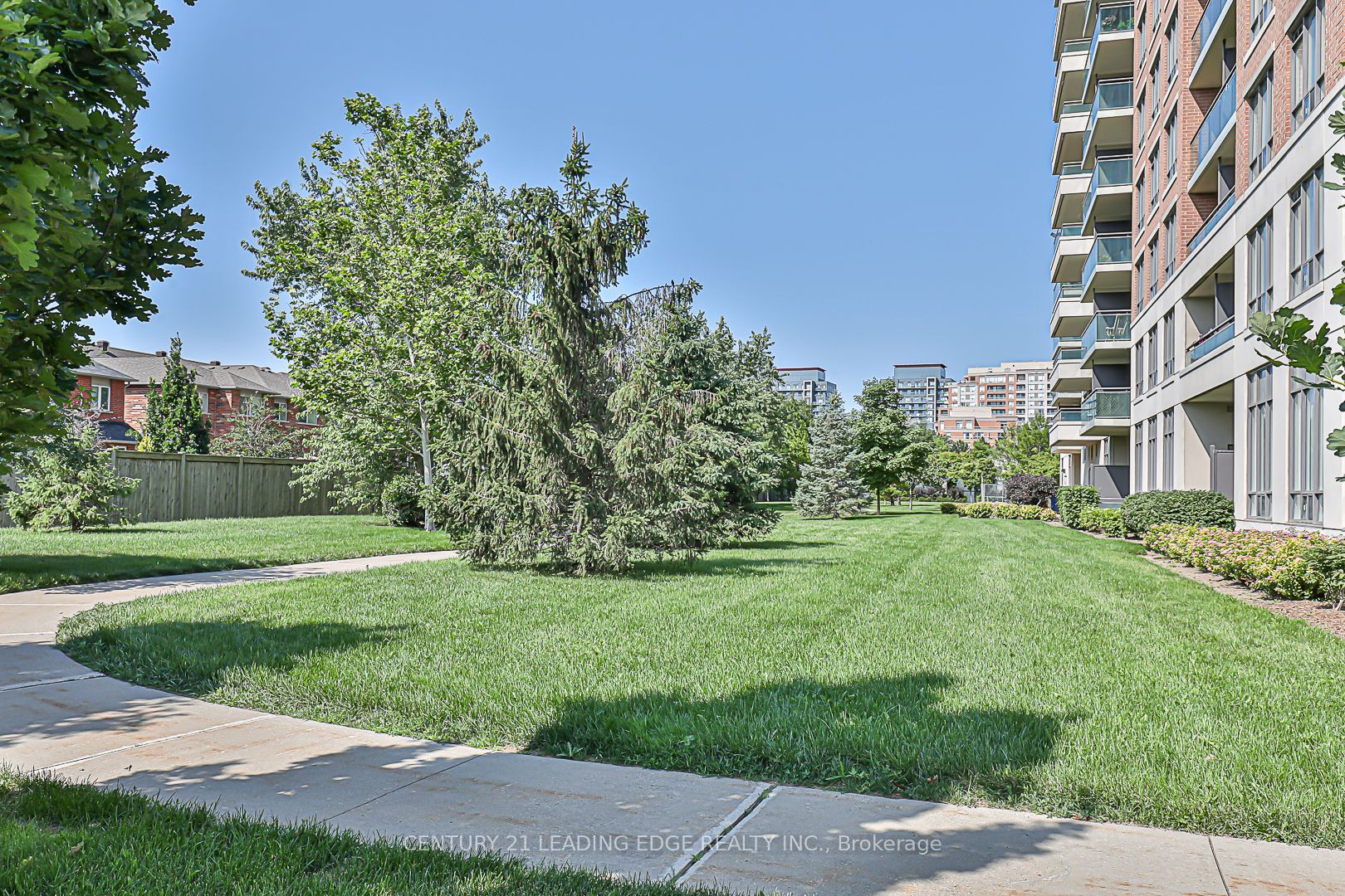 350 Red Maple Road Ph5 Property Photo 33