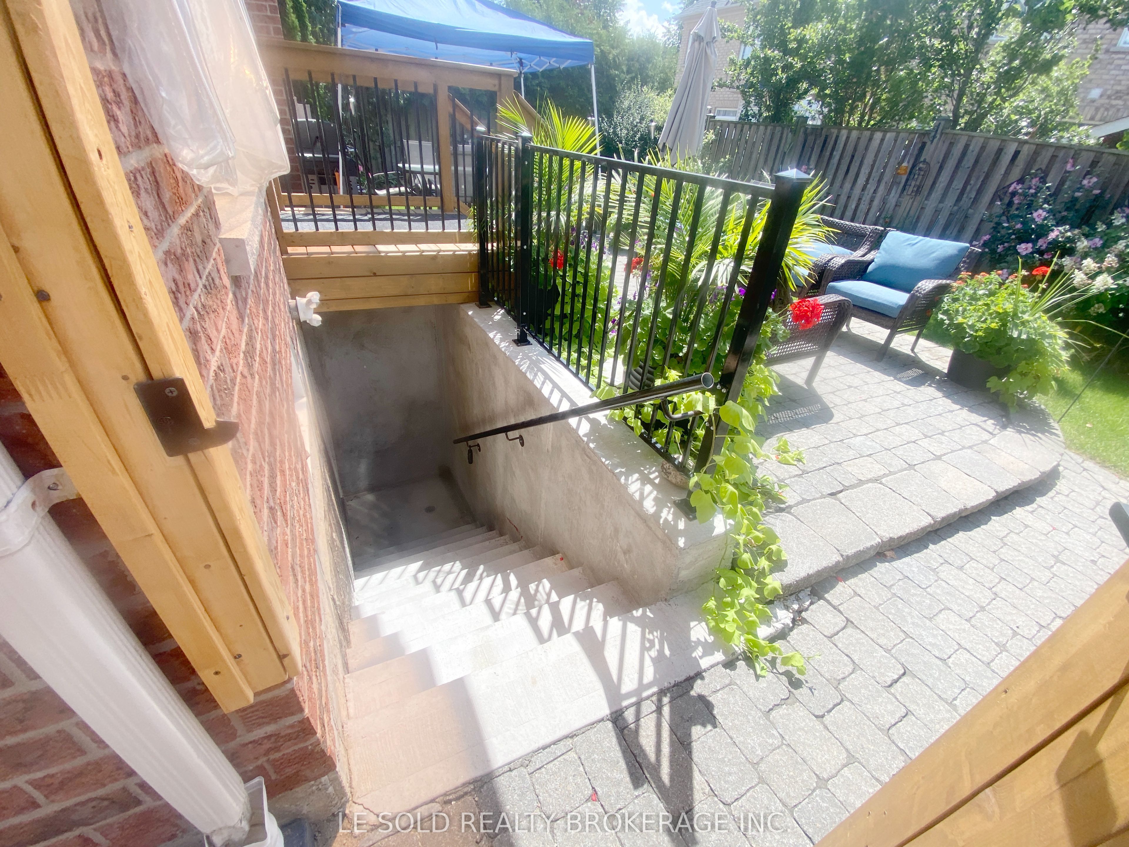 56 Waite Crescent Bsmt Property Photo 3