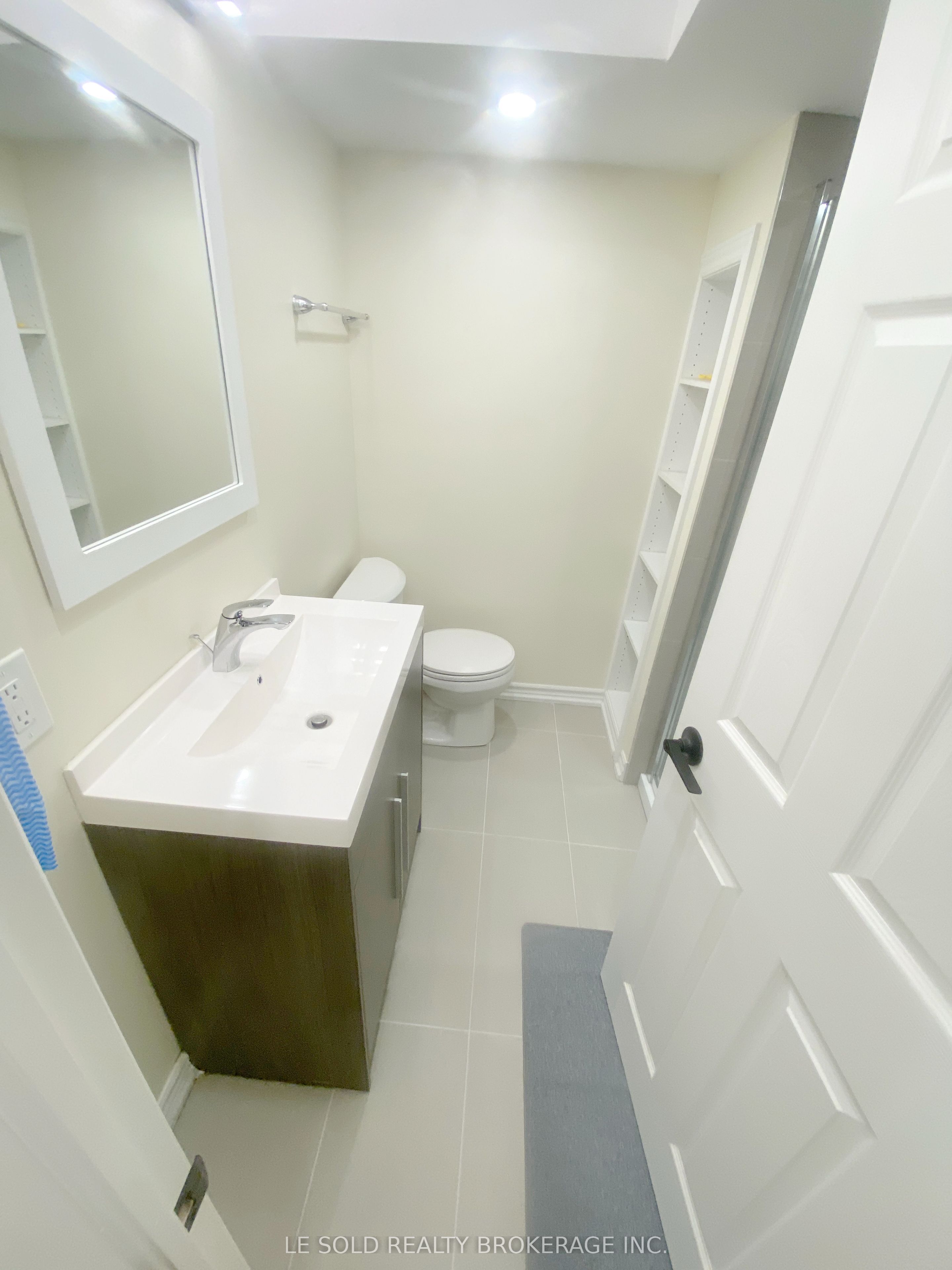 56 Waite Crescent Bsmt Property Photo 16