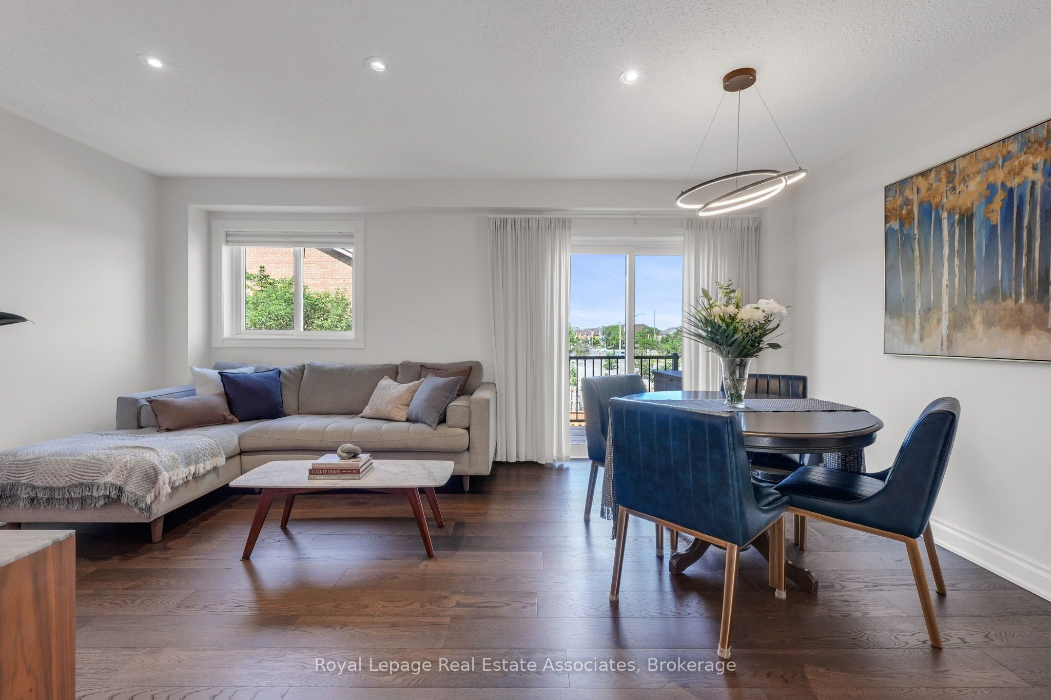 8 Prestwick Avenue Property Photo 15