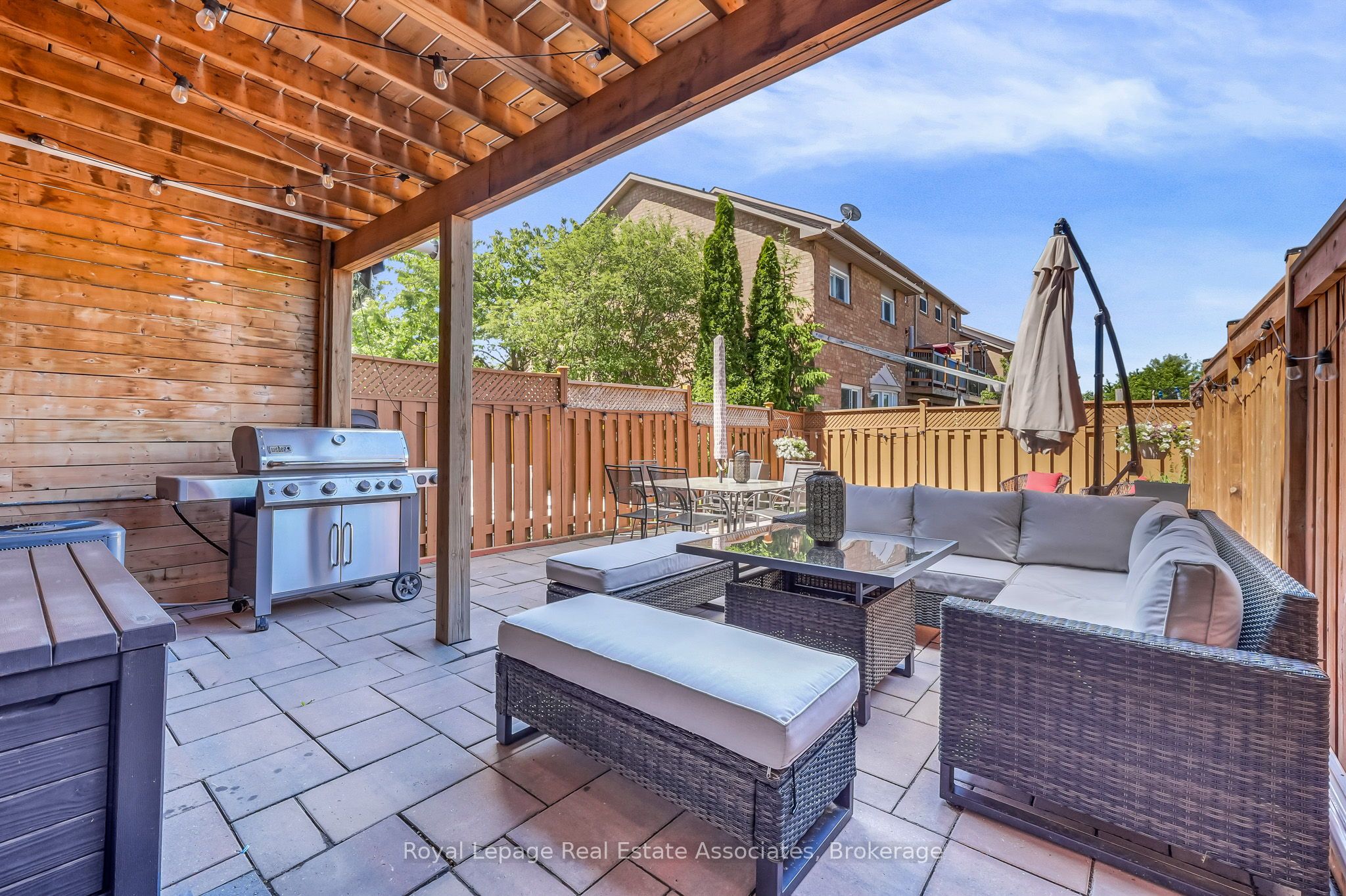 8 Prestwick Avenue Property Photo 41