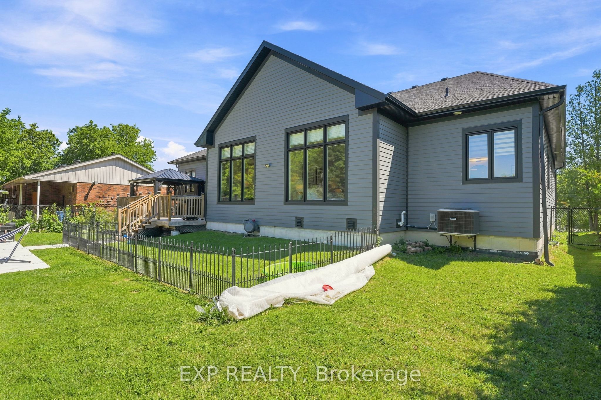 30 Brule Lakeway Property Photo 37