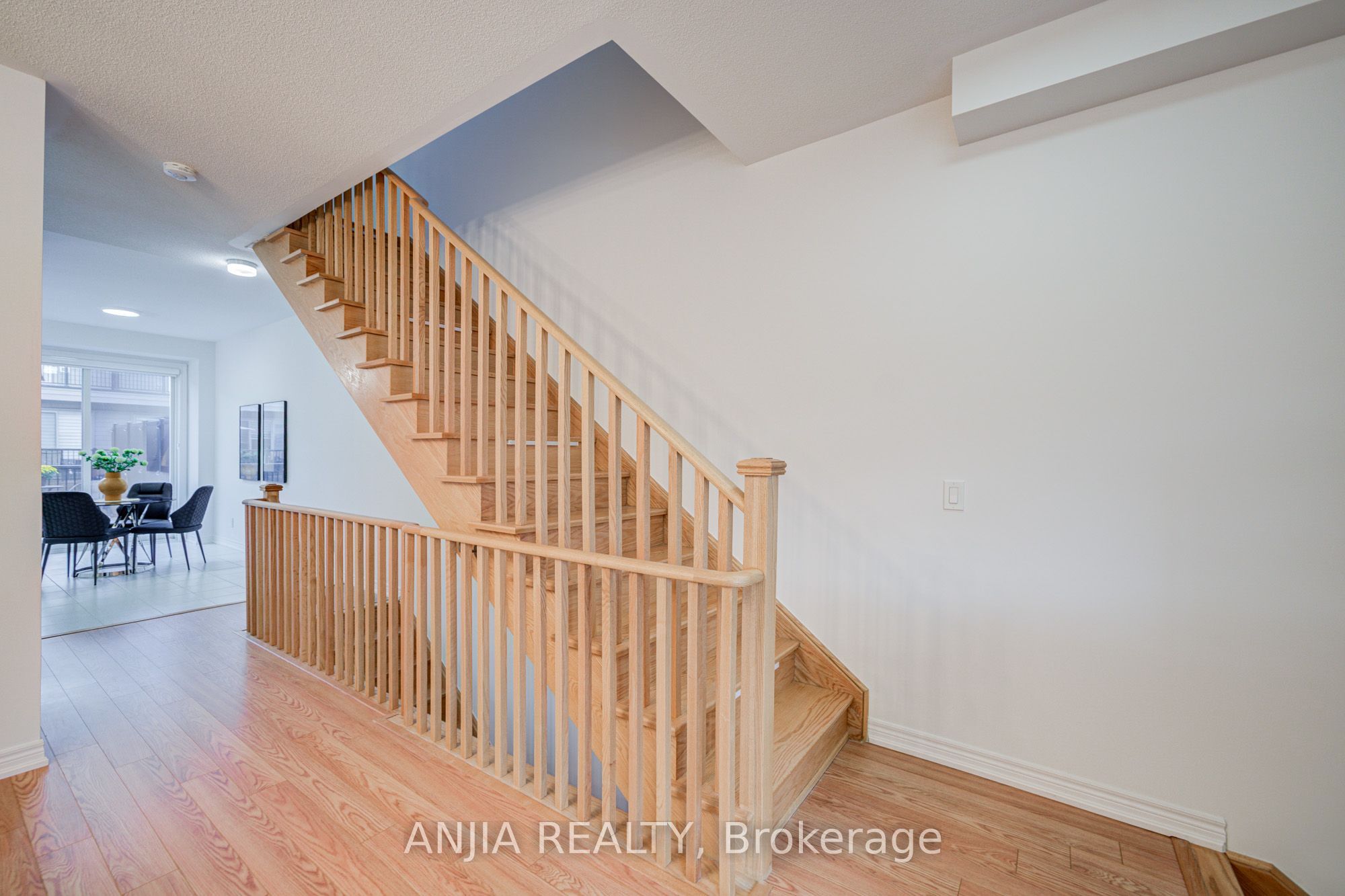 11794 Tenth Line Property Photo 10