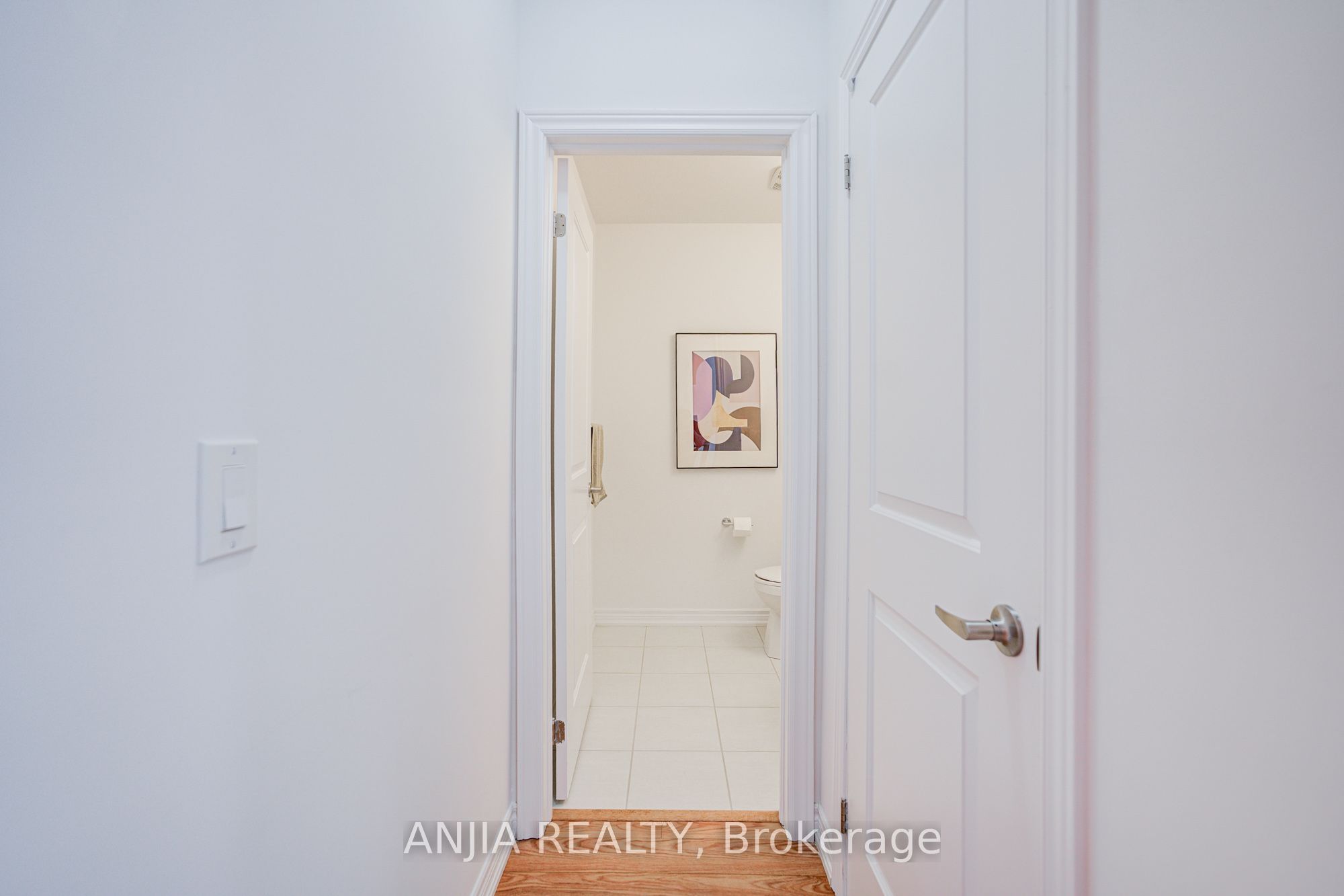 11794 Tenth Line Property Photo 12