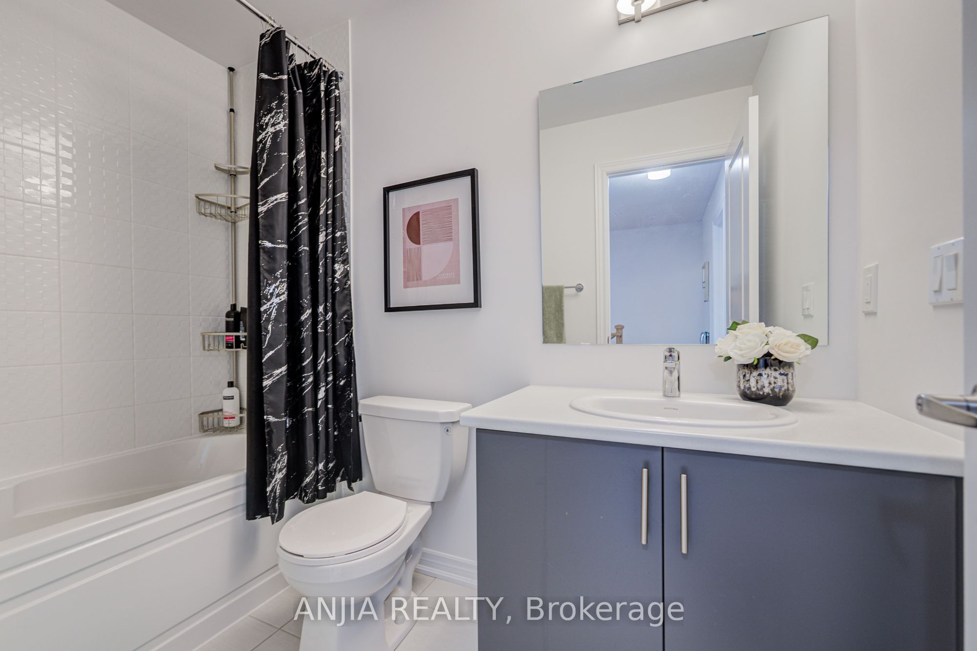 11794 Tenth Line Property Photo 27