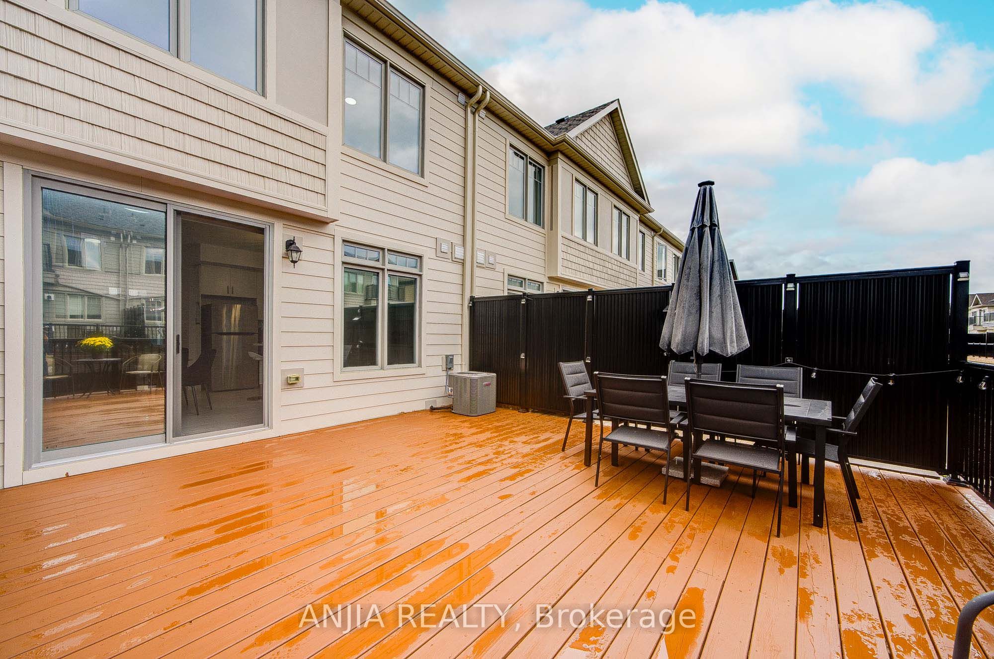 11794 Tenth Line Property Photo 38