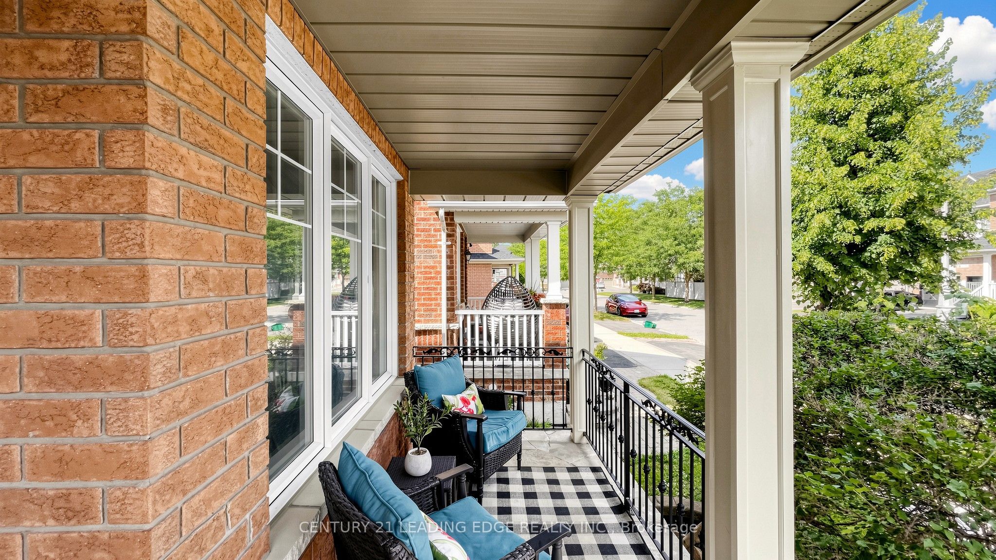 111 Waite Crescent Property Photo 3