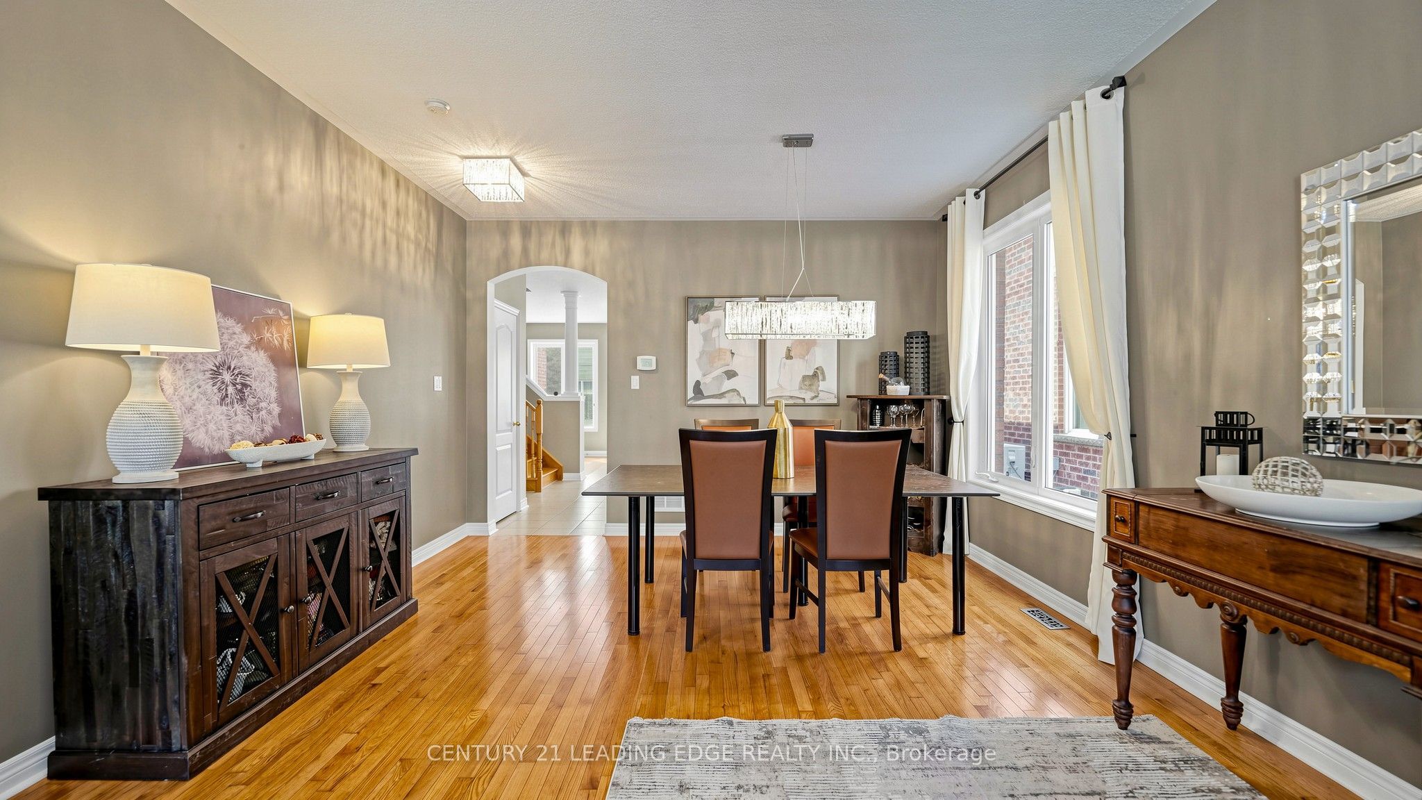 111 Waite Crescent Property Photo 8