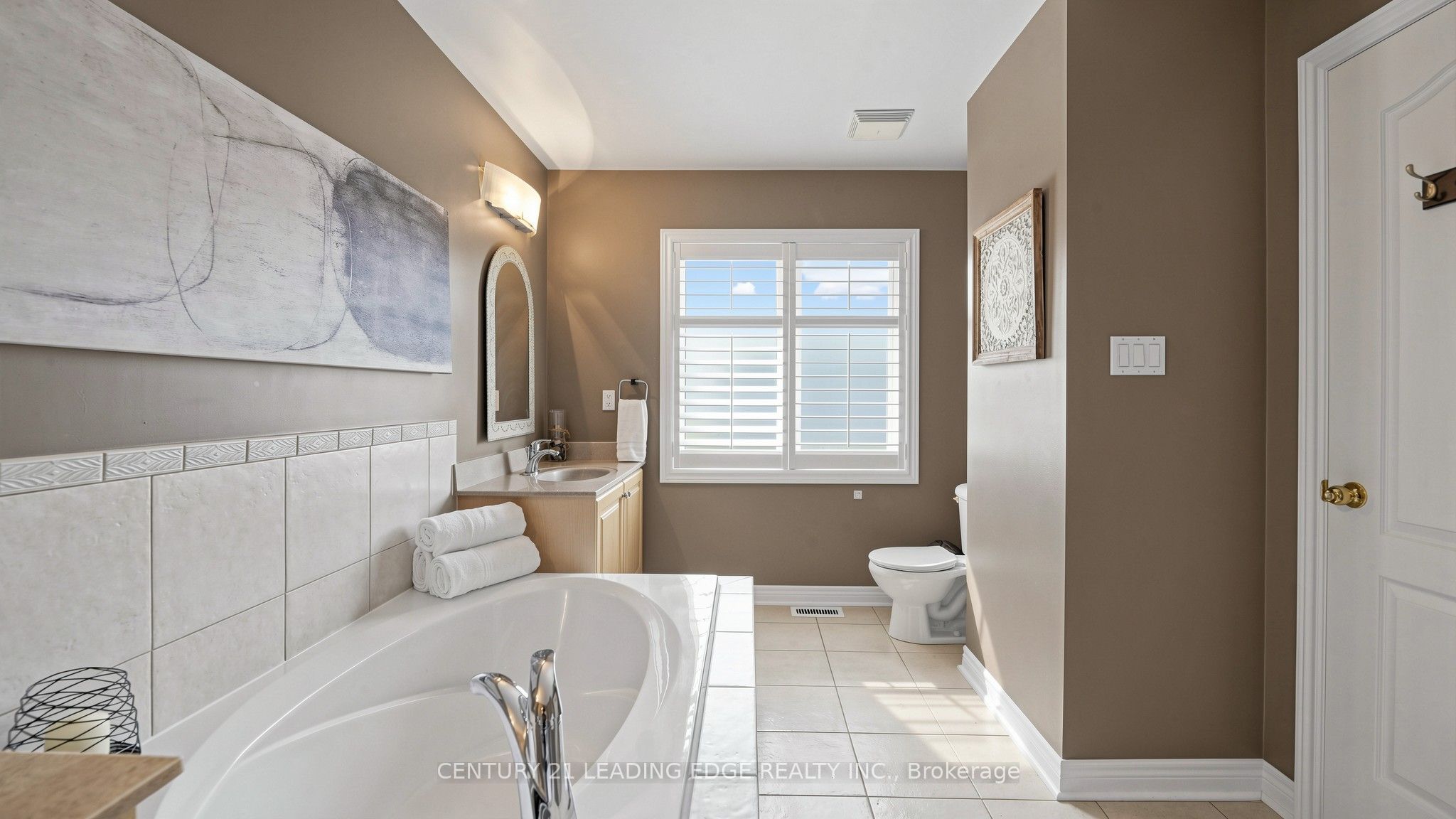 111 Waite Crescent Property Photo 36