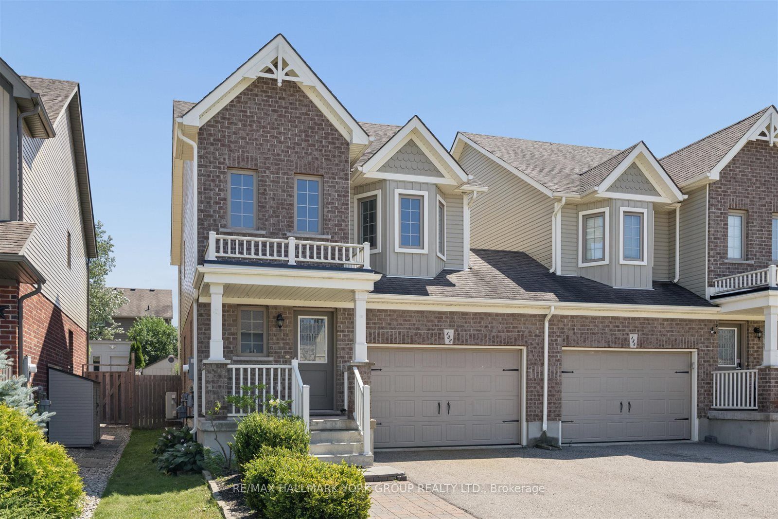 132 Banting Crescent Property Photo 3