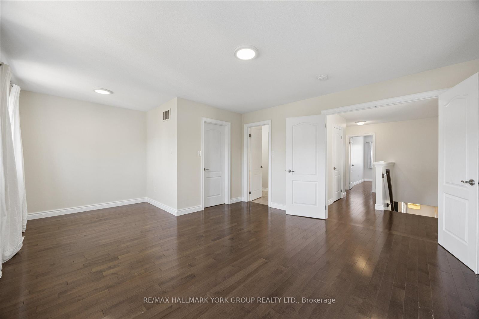 132 Banting Crescent Property Photo 20