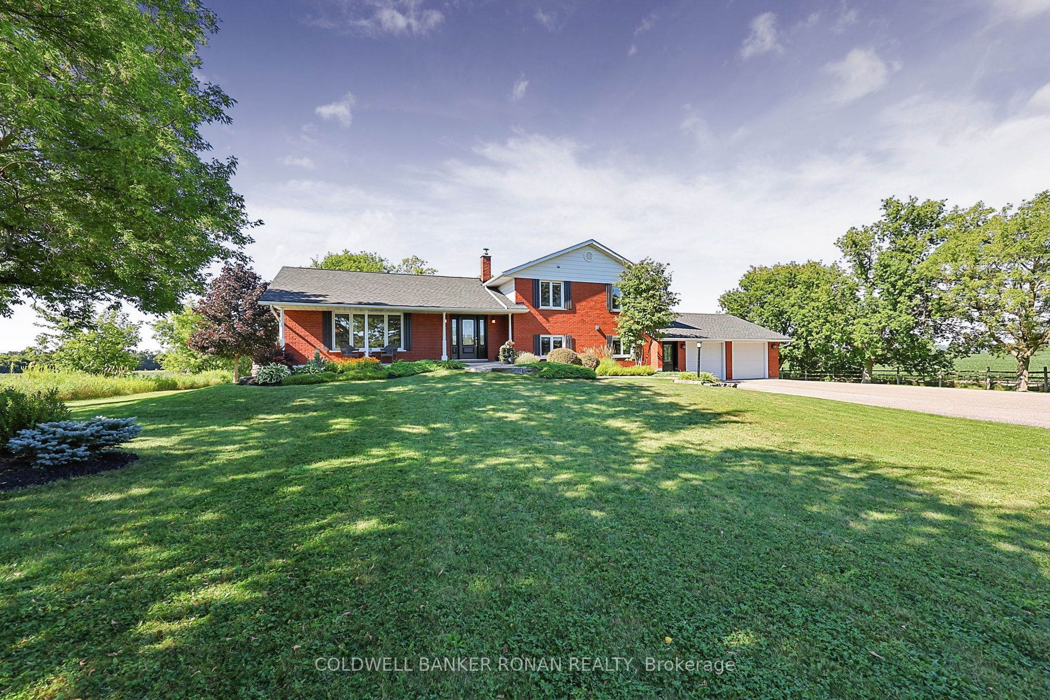 7200 5th Line Property Photo 1