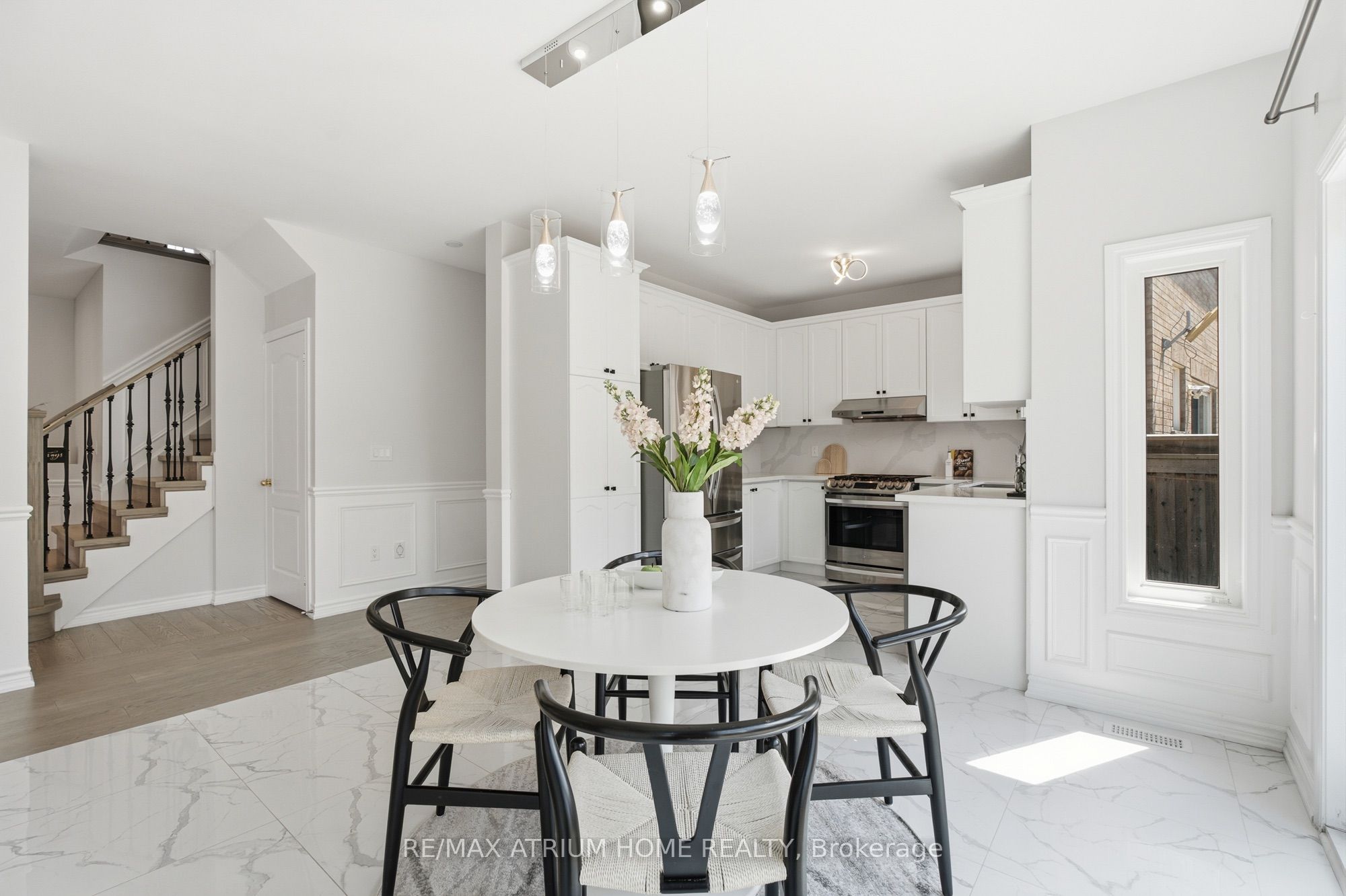 526 Mavrinac Boulevard Property Photo 15