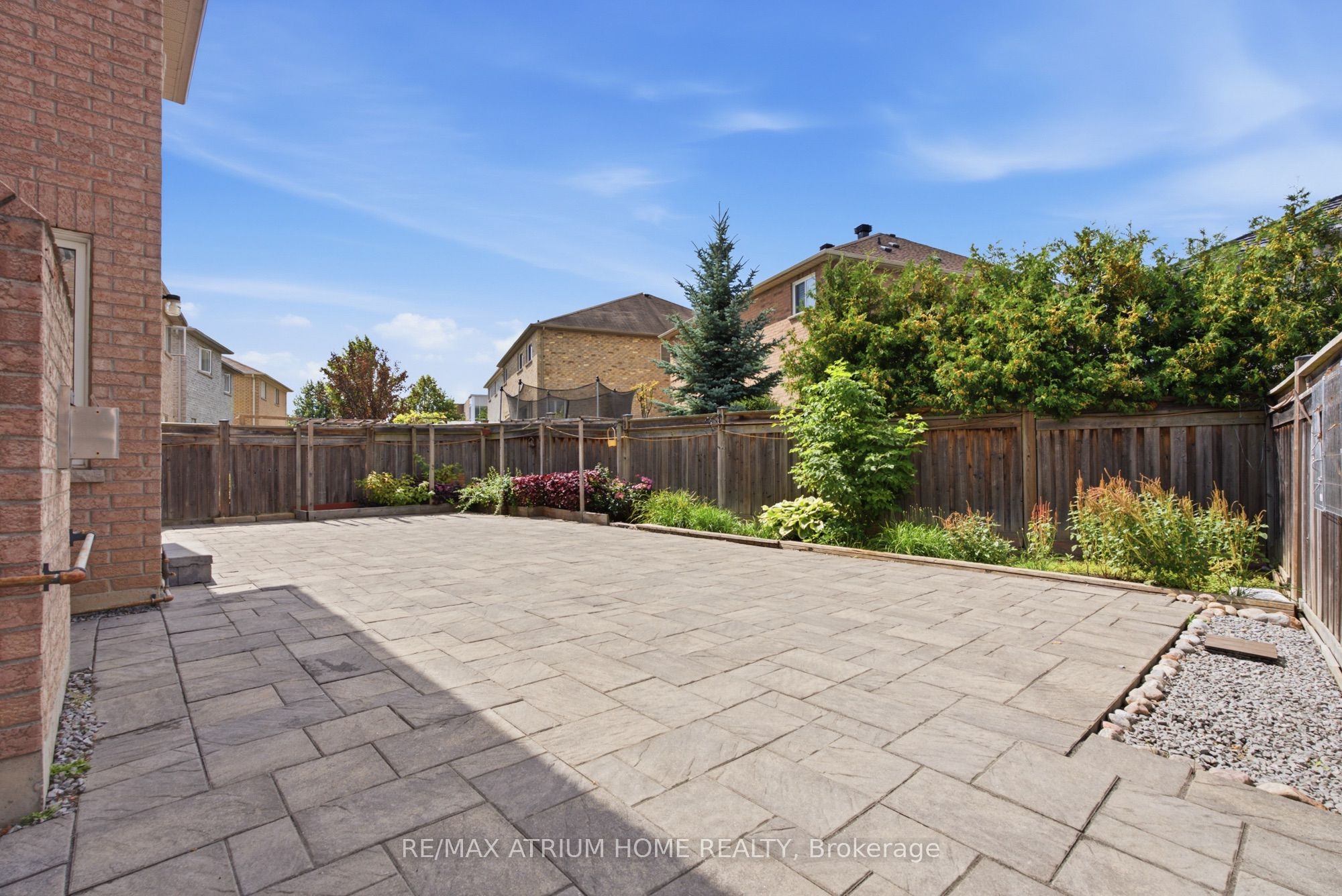 526 Mavrinac Boulevard Property Photo 37