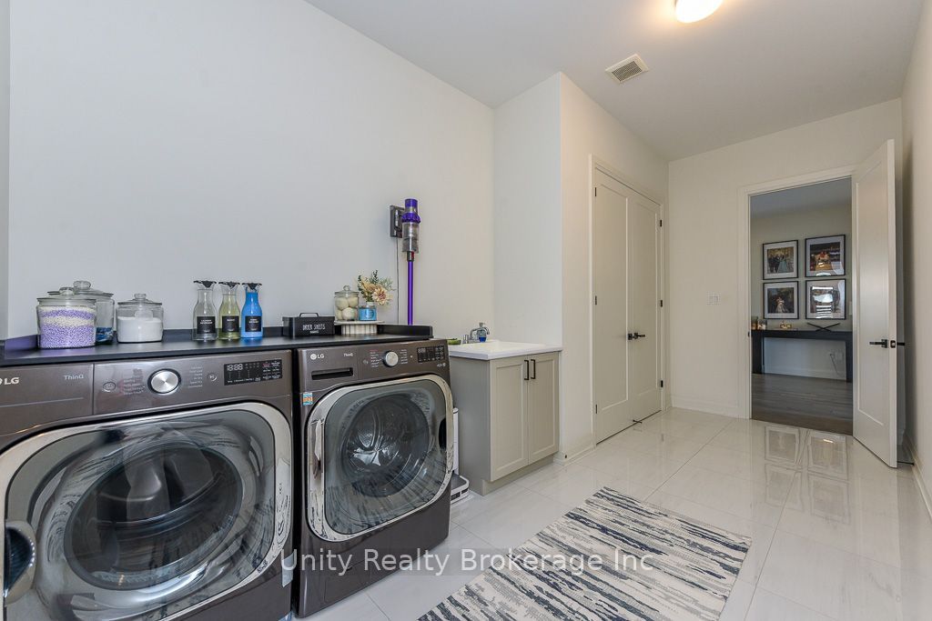 30 Magnolia Avenue N Property Photo 19