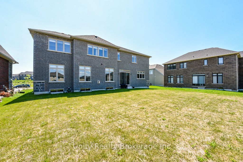 30 Magnolia Avenue N Property Photo 45
