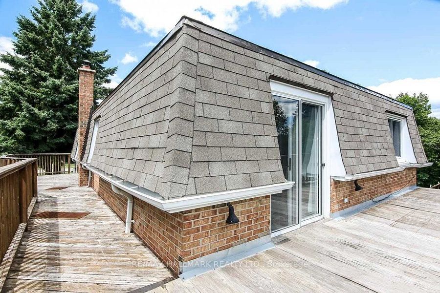 1022 Janette Street Property Photo 45