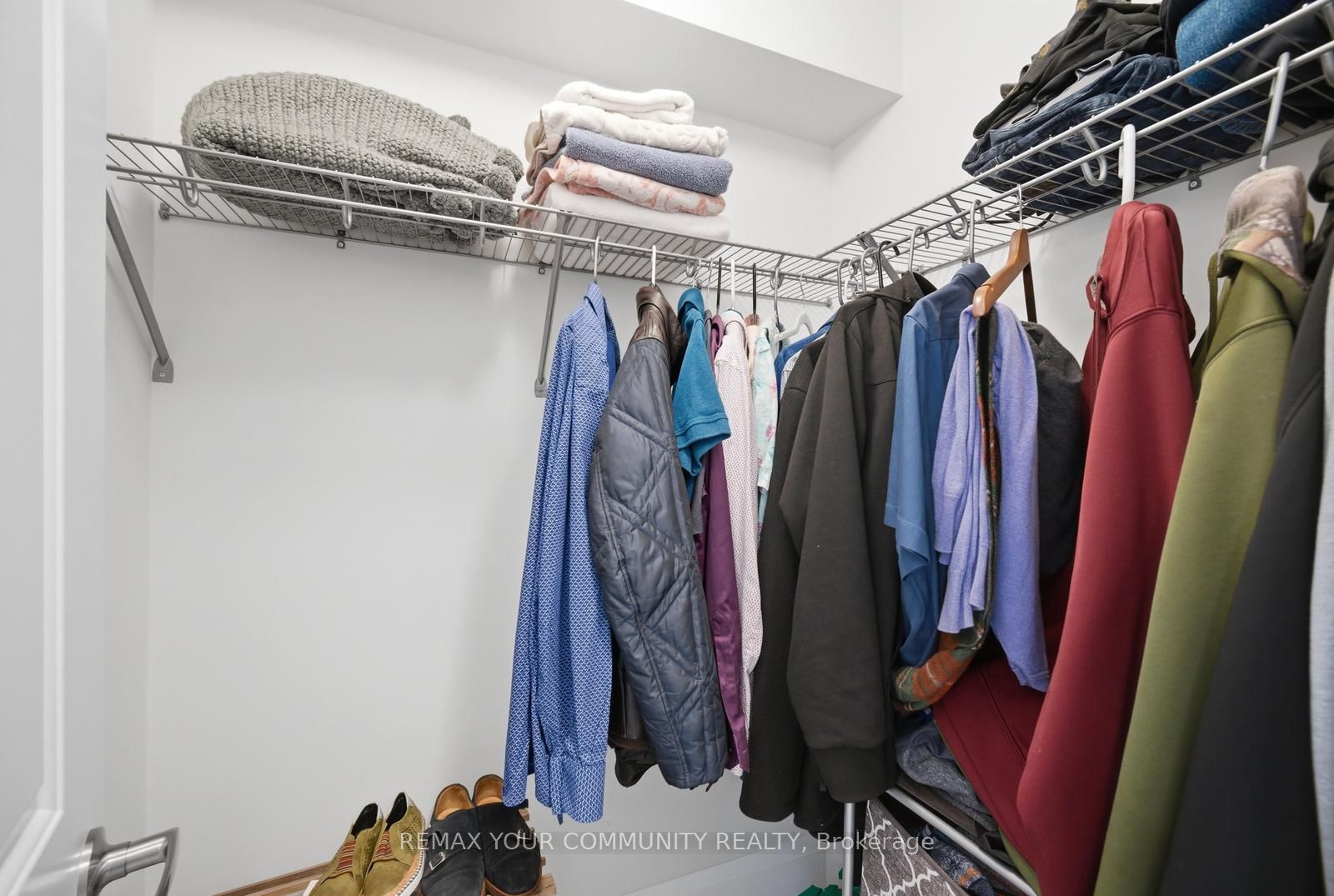 1210 Wickham Road Property Photo 32