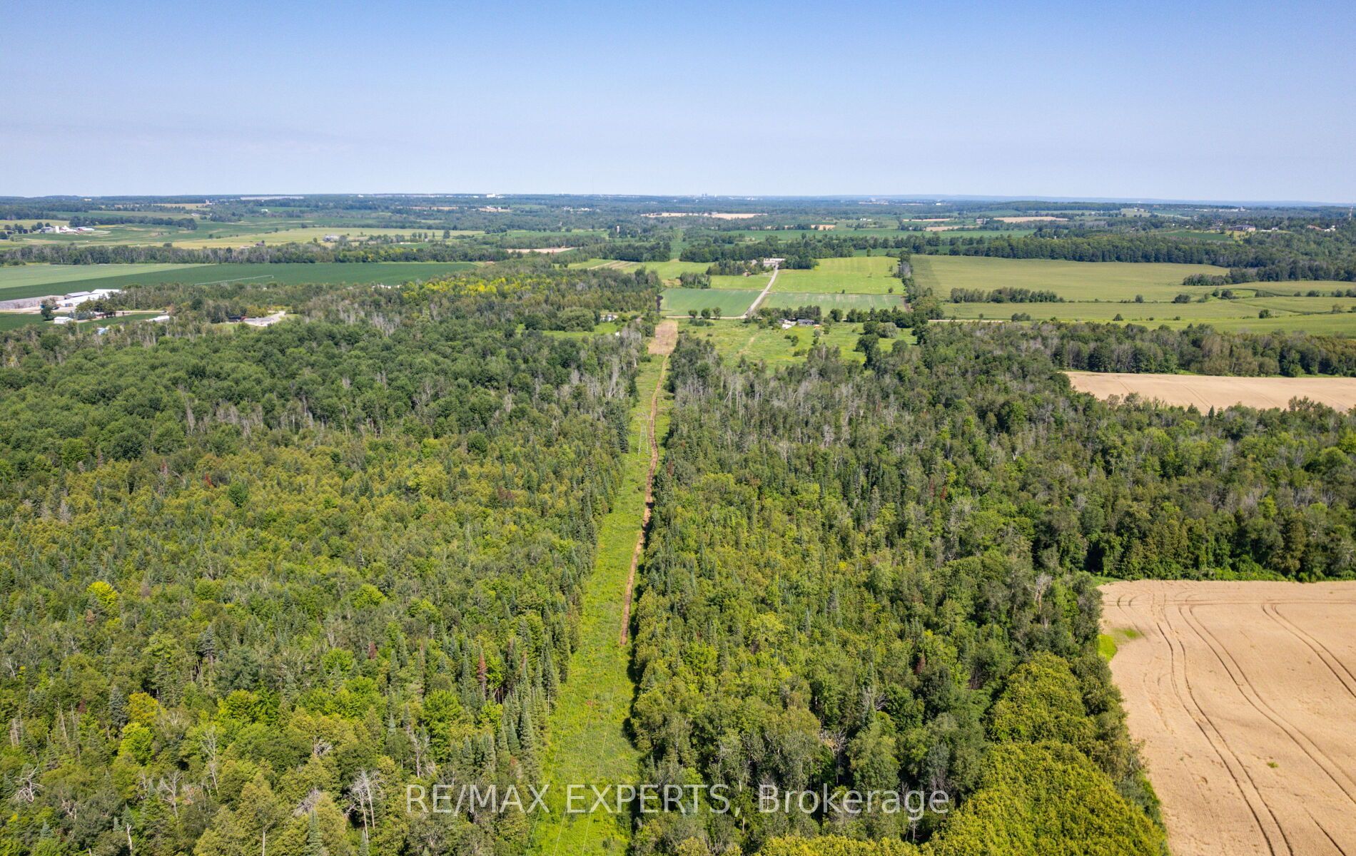 2551 3rd Line Property Photo 18