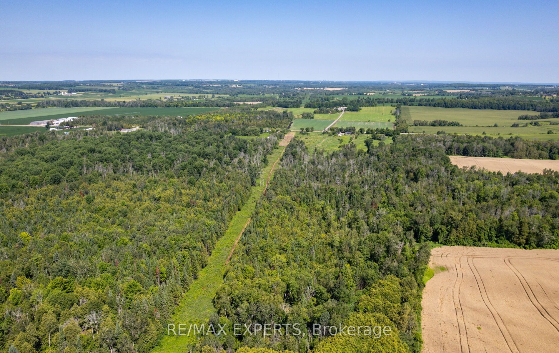 2551 3rd Line Property Photo 19
