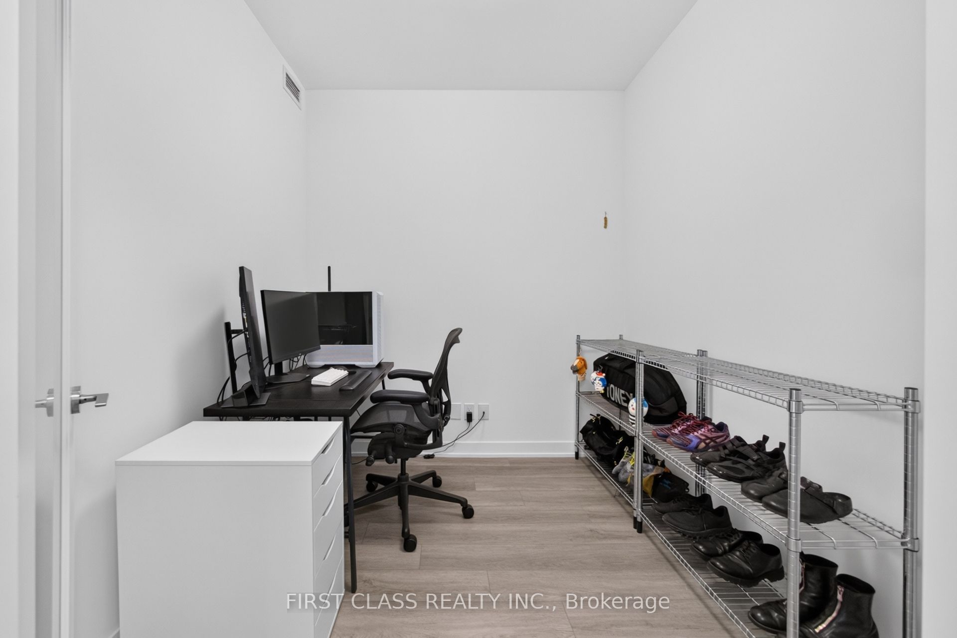 8119 Birchmount Road 1316a Property Photo 10