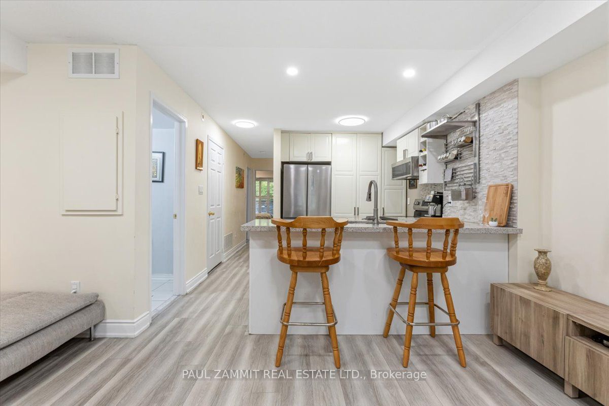 310 John Street 169 Property Photo 11
