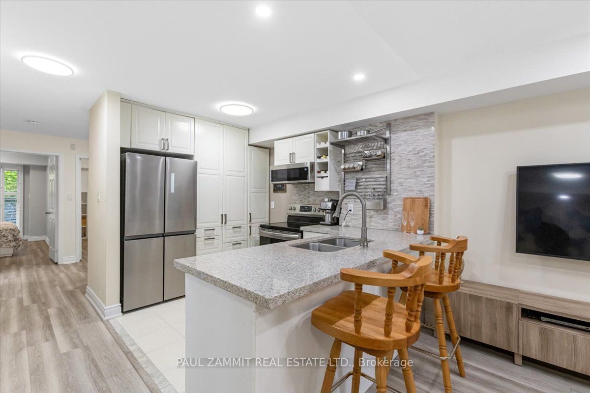 310 John Street 169 Property Photo 13