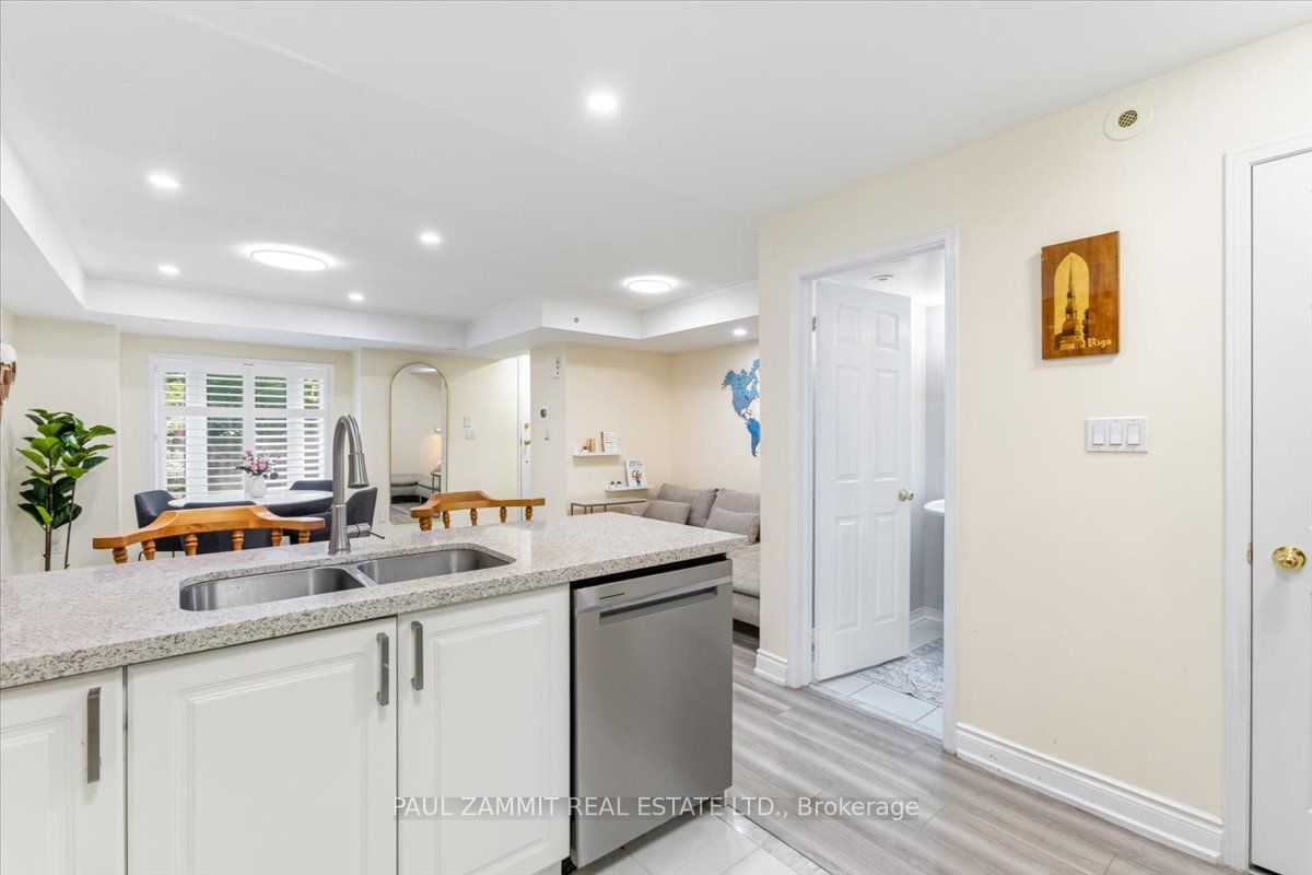 310 John Street 169 Property Photo 14